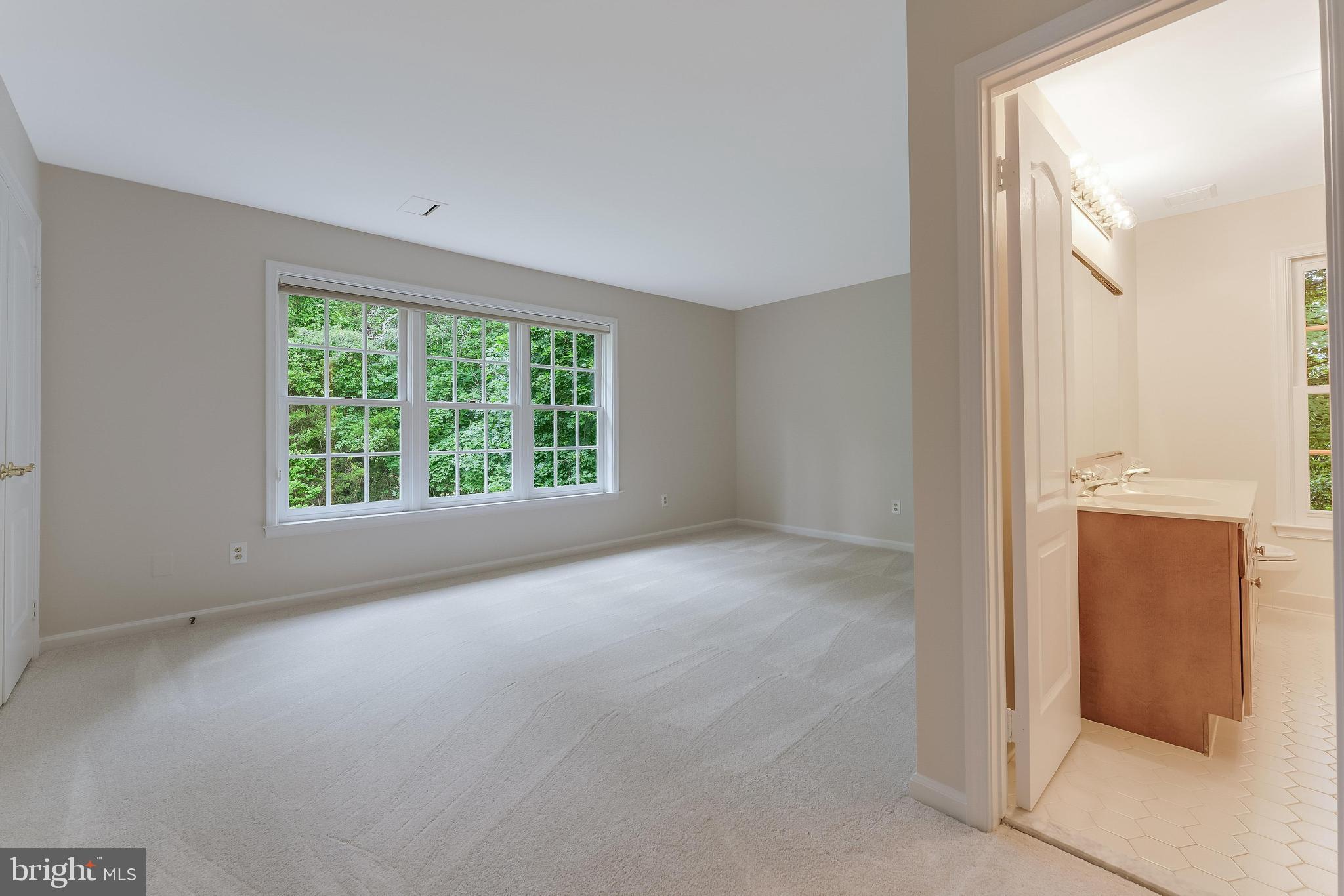 CENTURY OAK - Residential