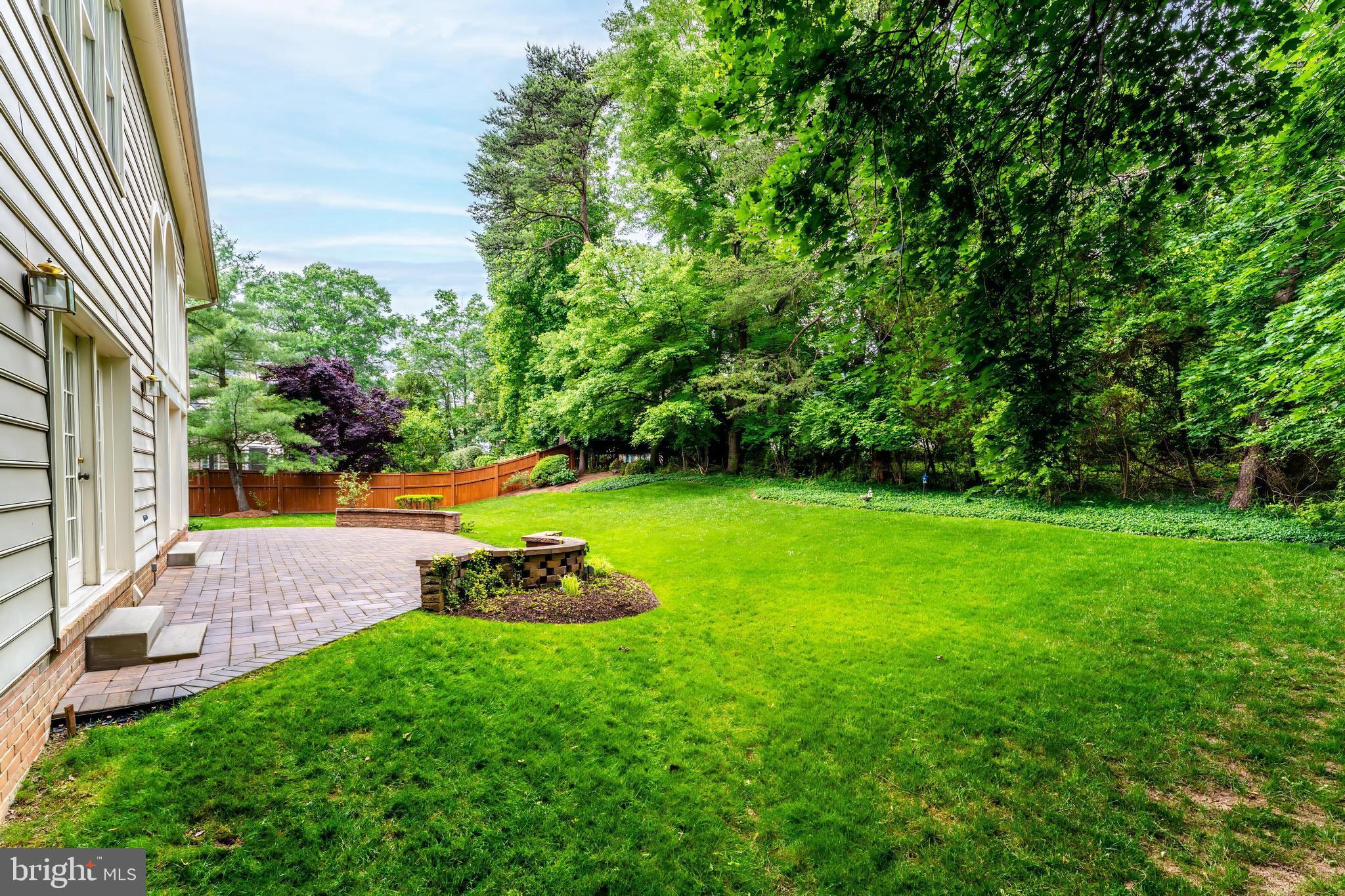 CENTURY OAK - Residential