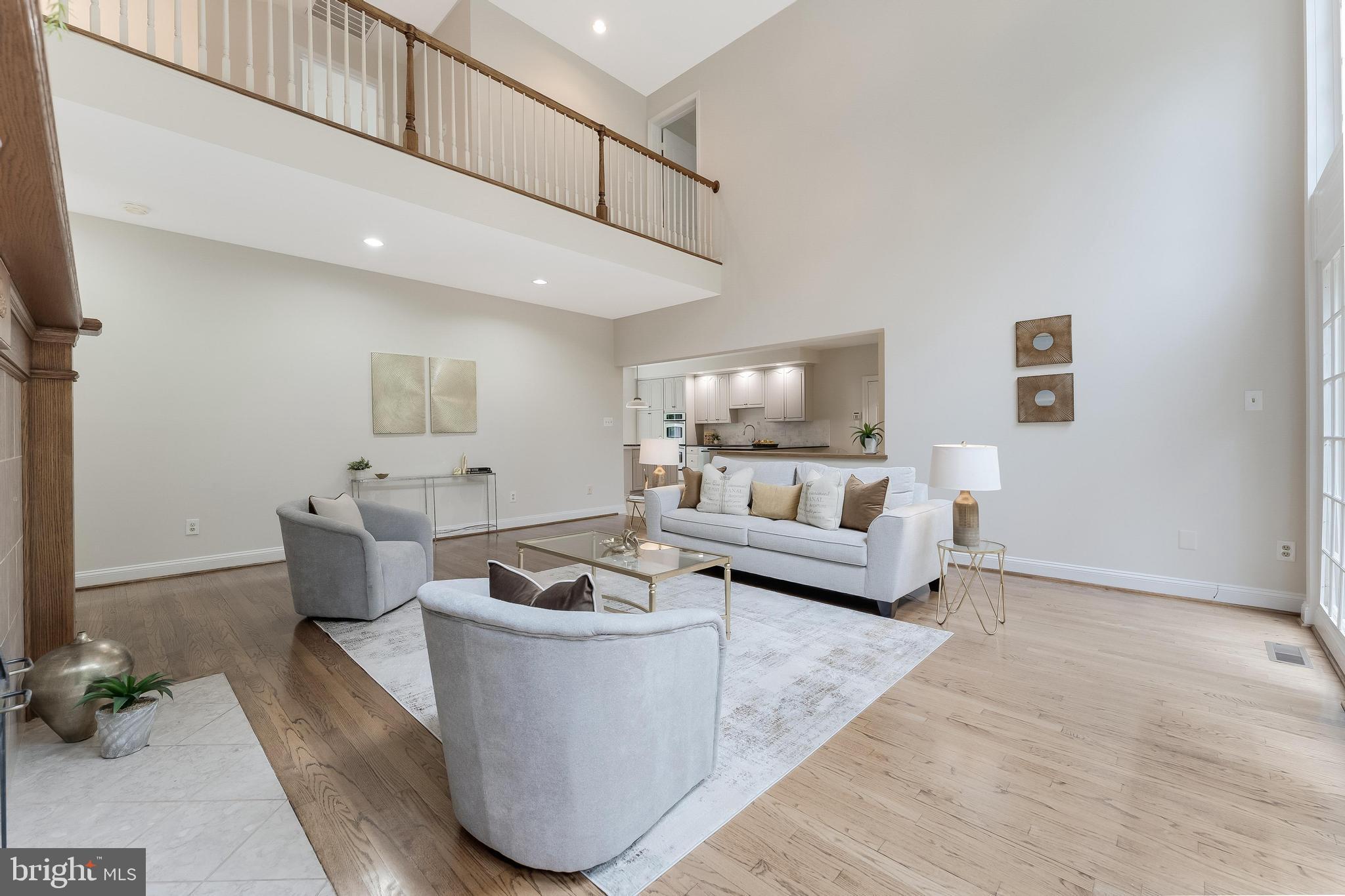 CENTURY OAK - Residential