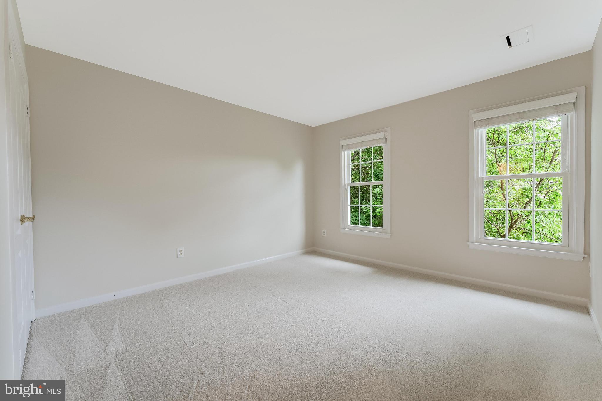 CENTURY OAK - Residential