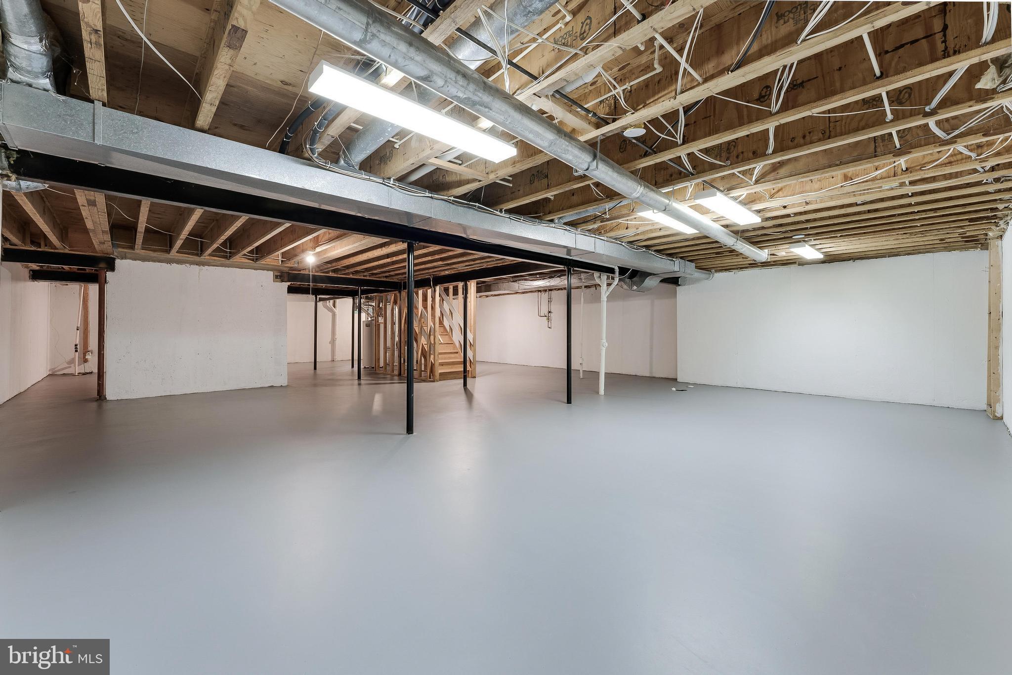 CENTURY OAK - Residential