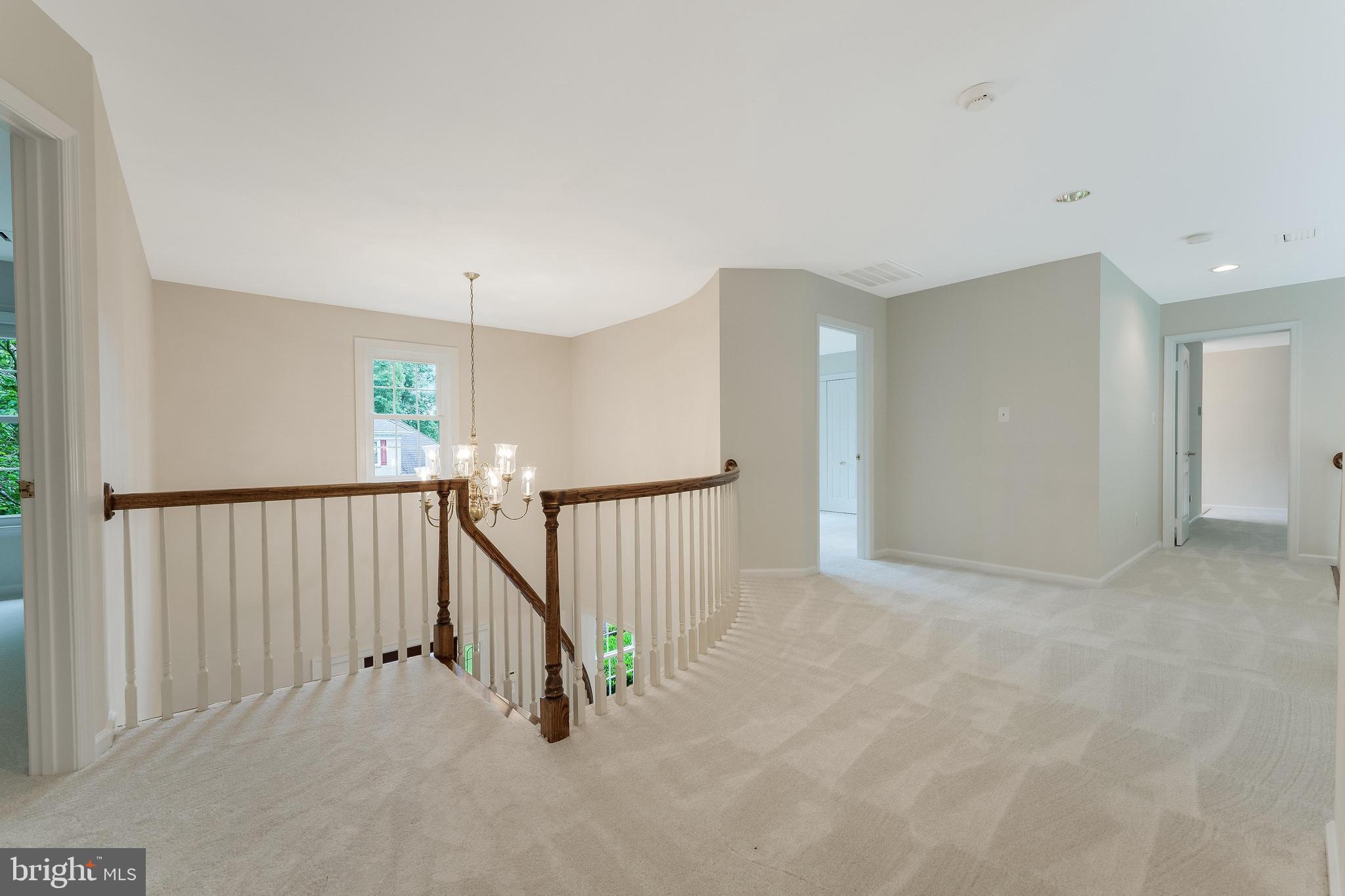 CENTURY OAK - Residential