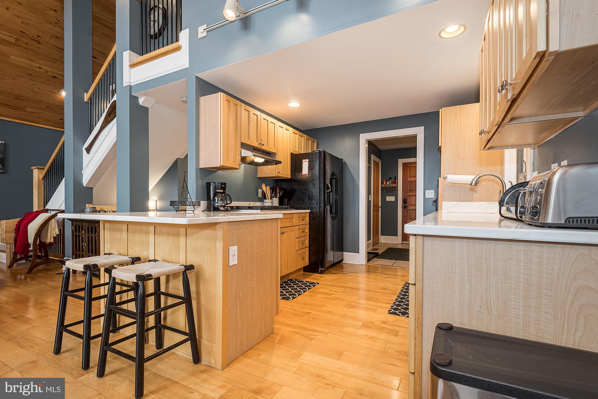 SHINGLE CAMP - Residential