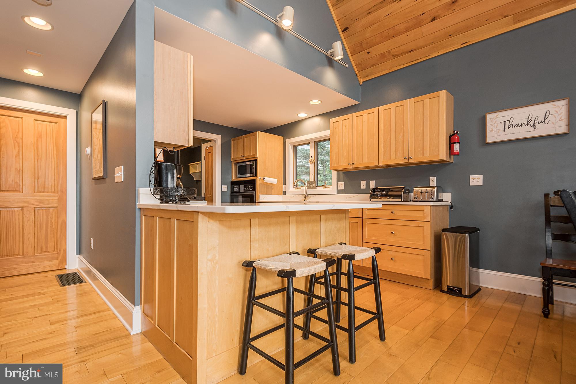 SHINGLE CAMP - Residential