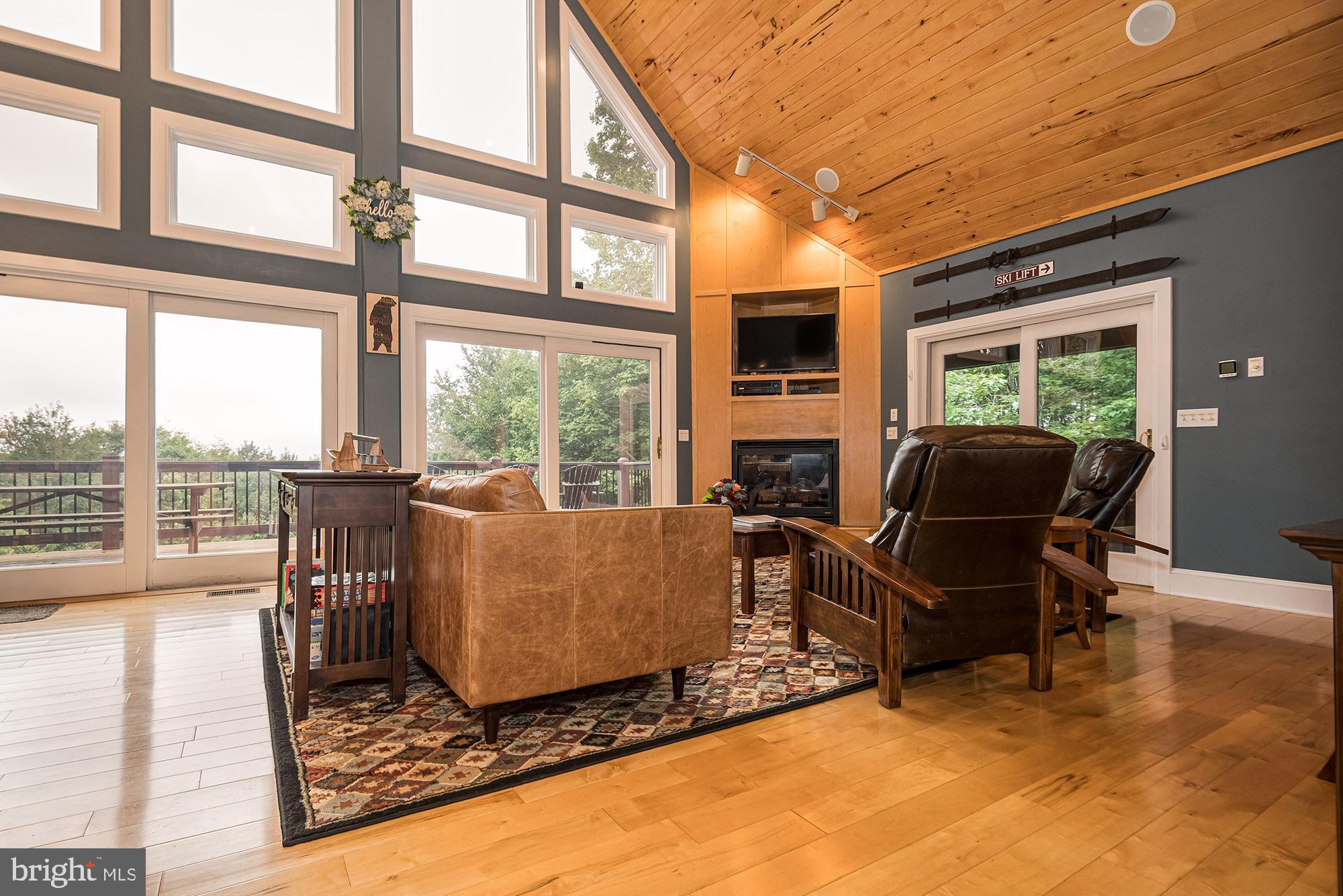 SHINGLE CAMP - Residential