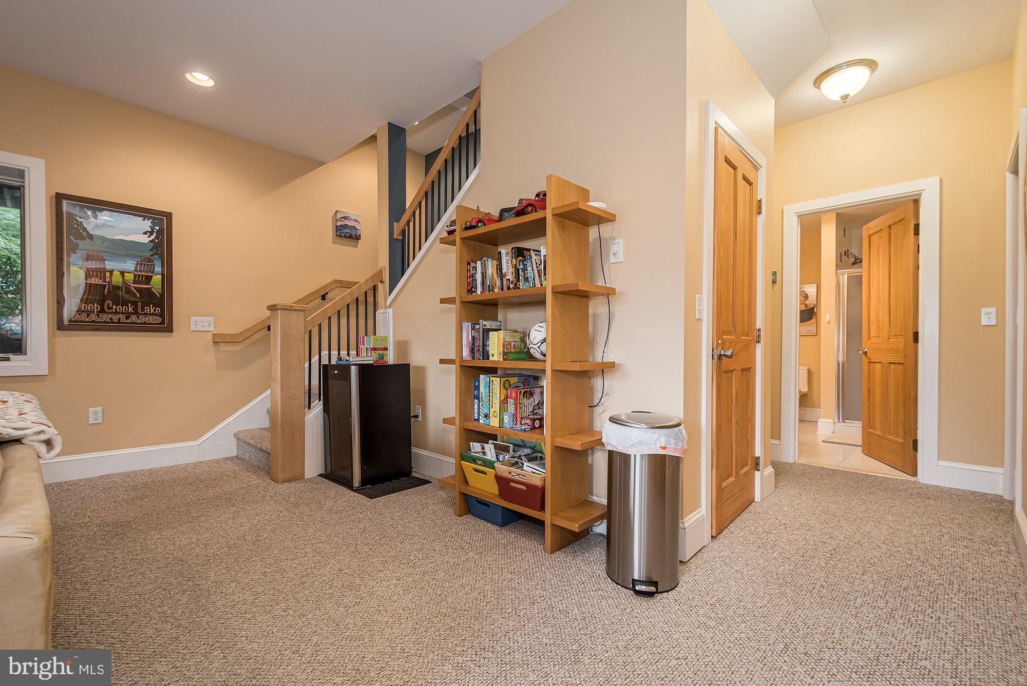 SHINGLE CAMP - Residential