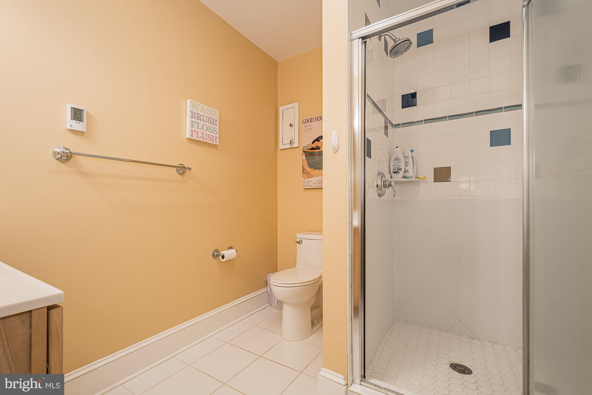 SHINGLE CAMP - Residential