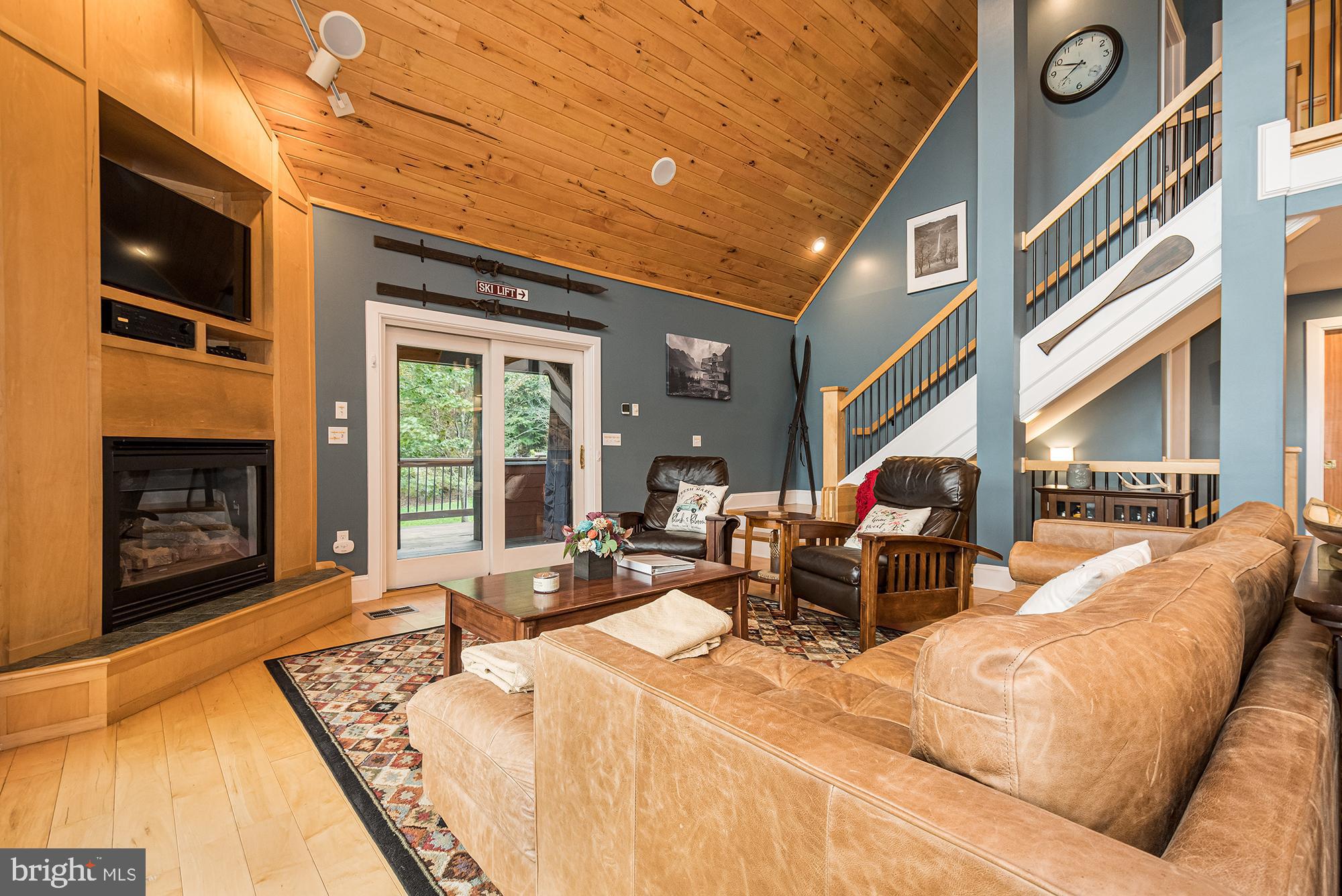 SHINGLE CAMP - Residential