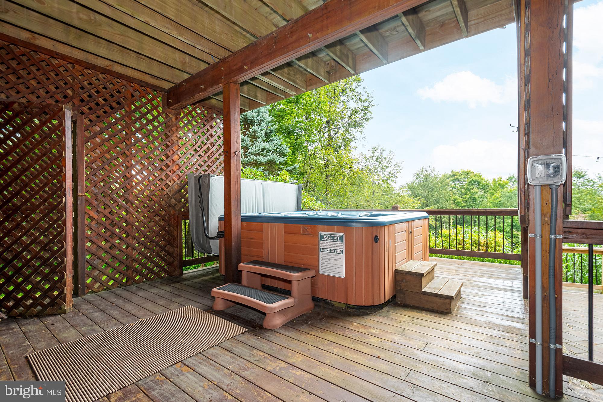 SHINGLE CAMP - Residential