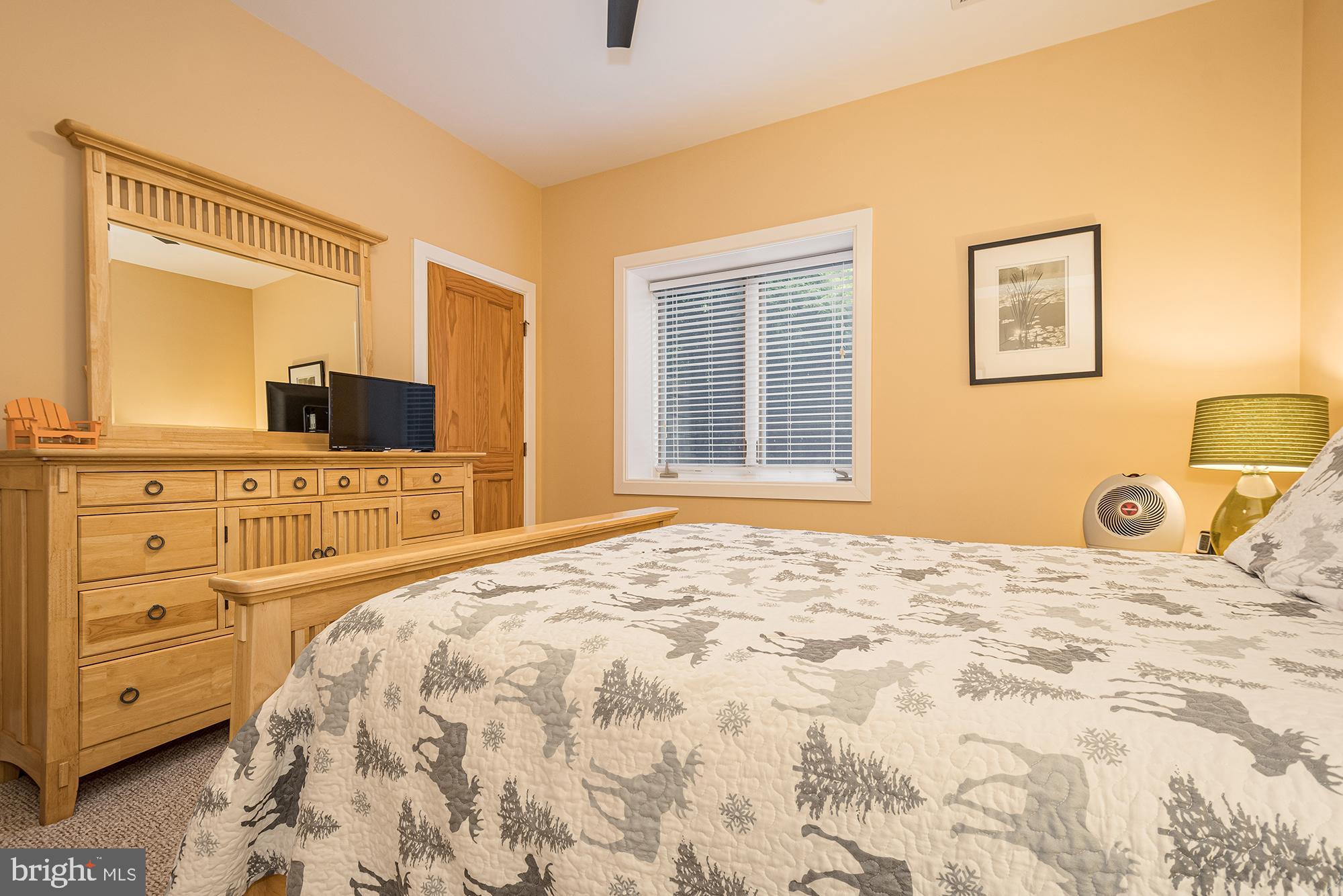 SHINGLE CAMP - Residential