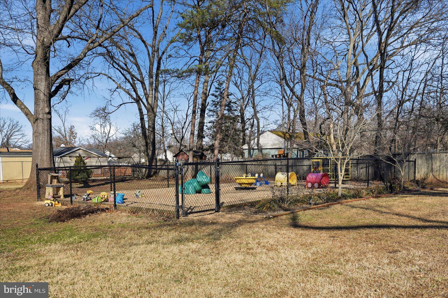 YORKSHIRE PARK - Residential