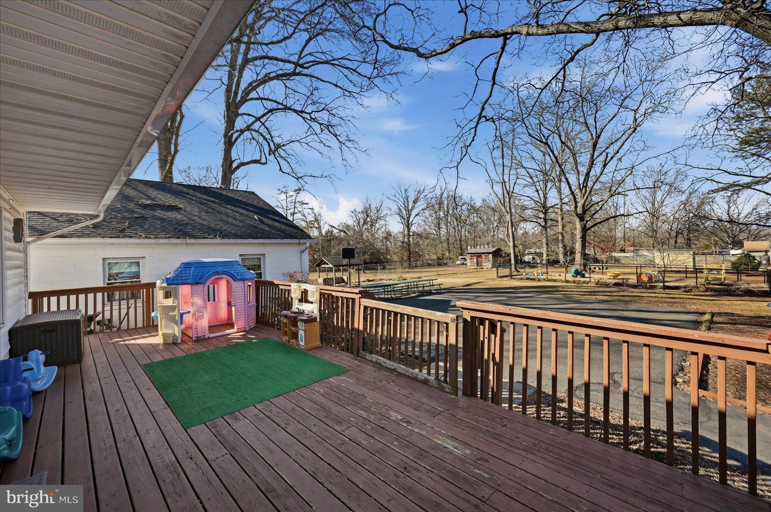 YORKSHIRE PARK - Residential