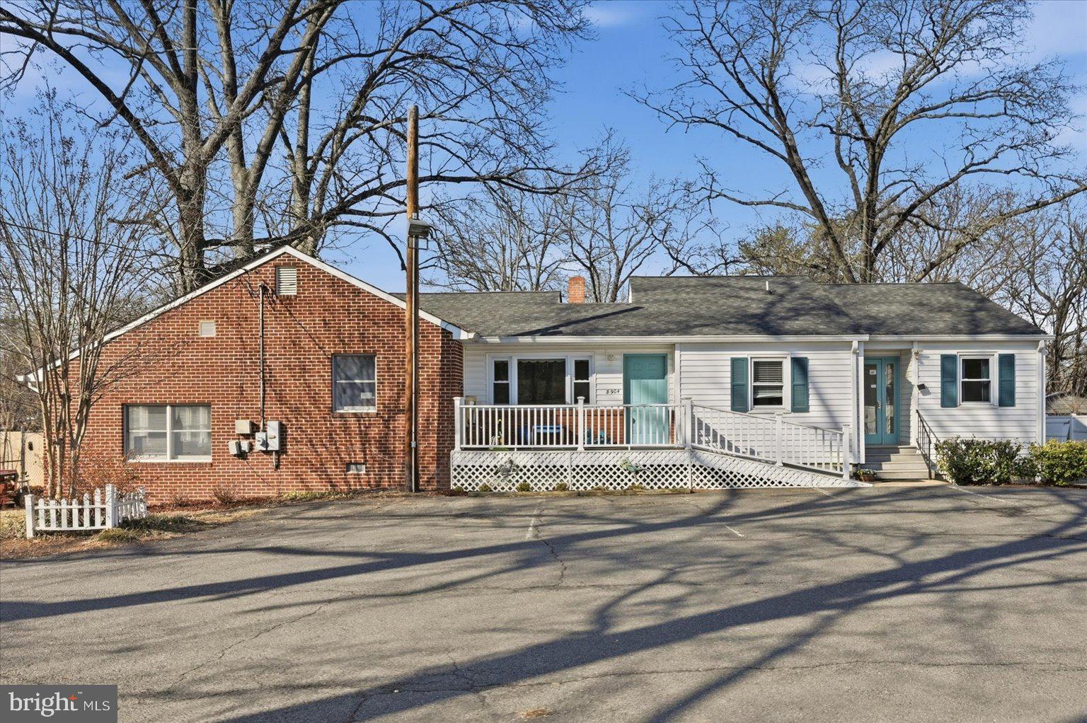 YORKSHIRE PARK - Residential