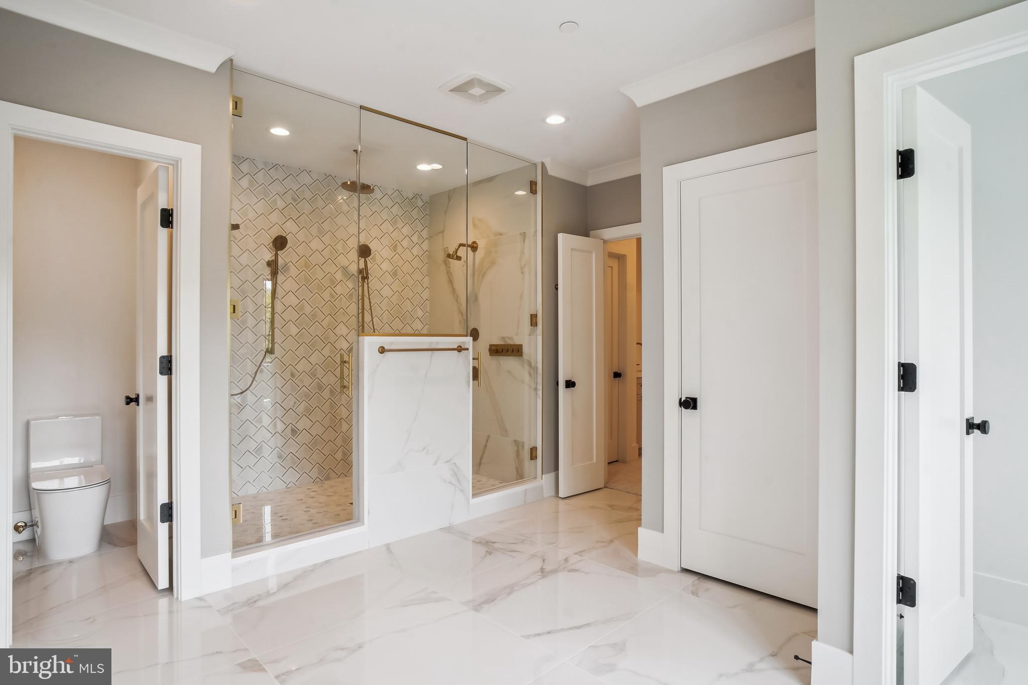 LONGWOOD - Residential