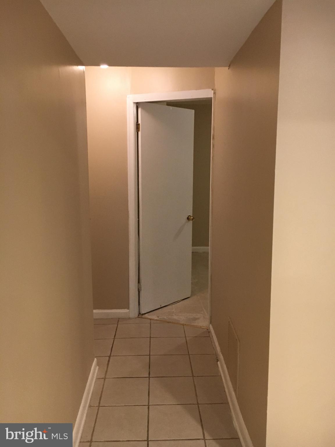 DALE CITY - Residential Lease