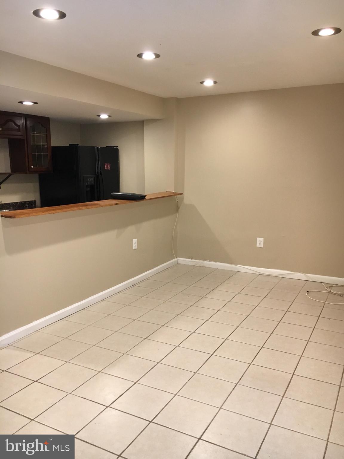 DALE CITY - Residential Lease