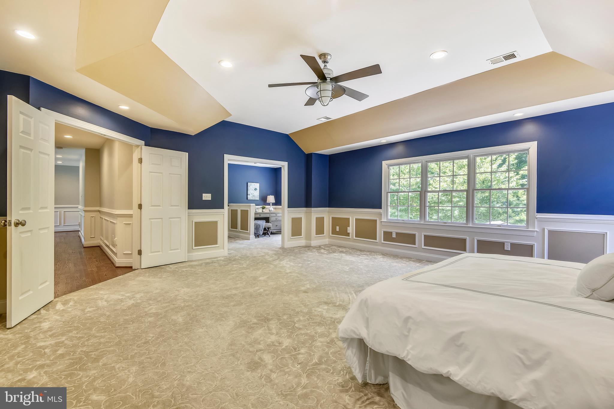 SOUTH RIVER COLONY - Residential