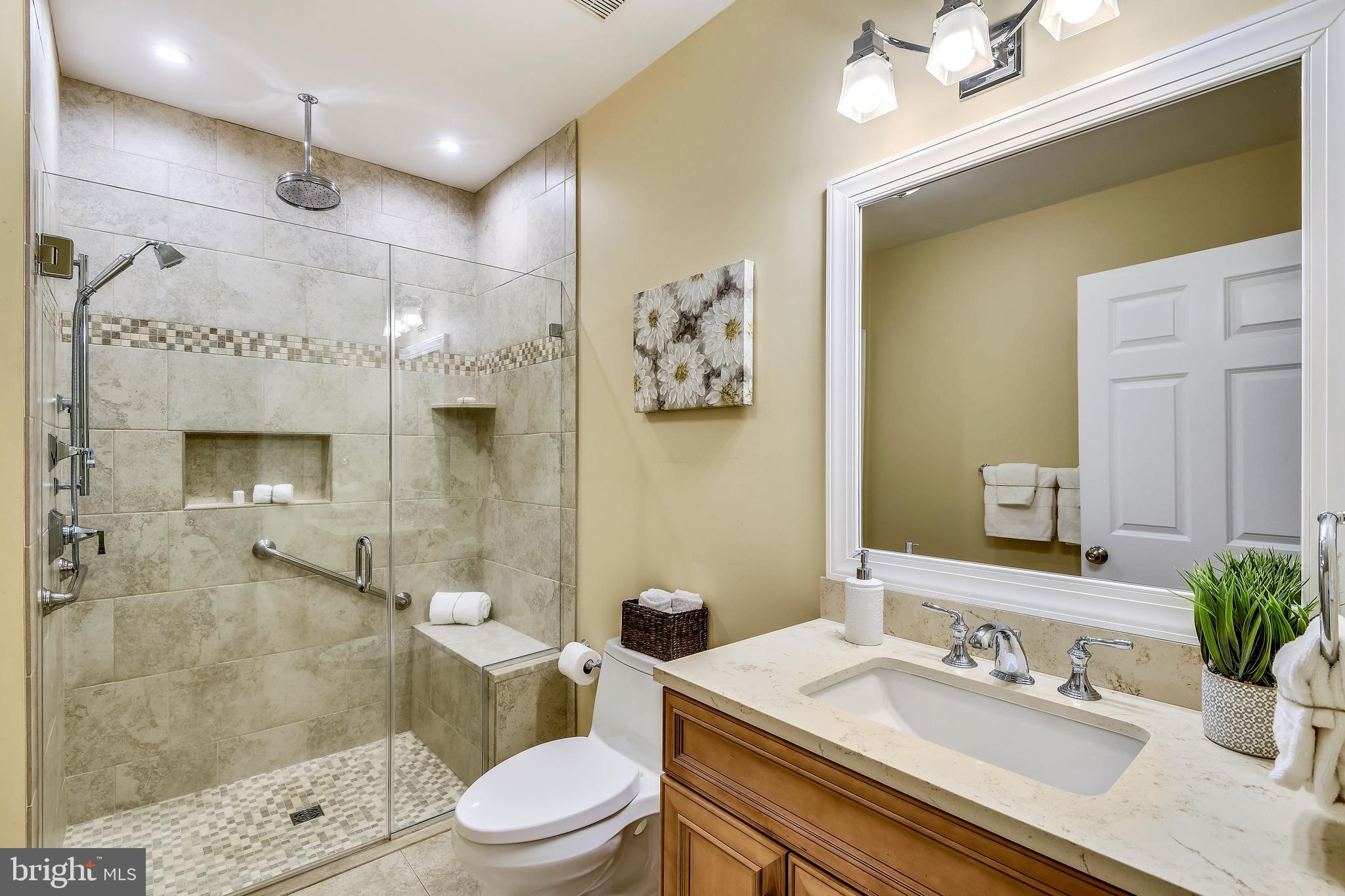 SOUTH RIVER COLONY - Residential