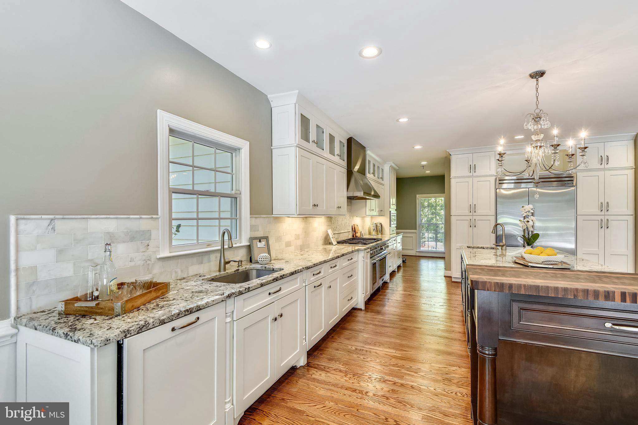 SOUTH RIVER COLONY - Residential