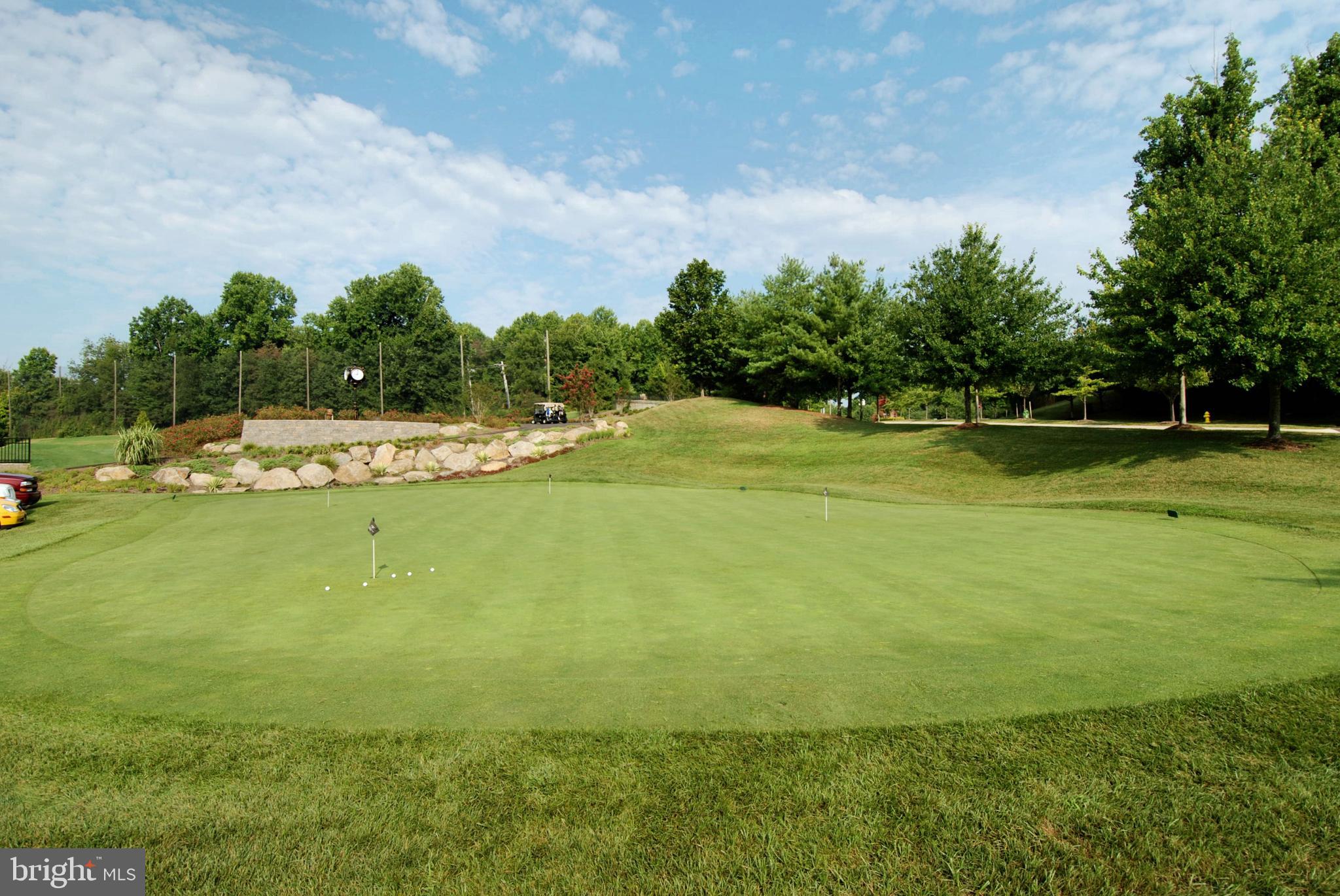 SOUTH RIVER COLONY - Residential