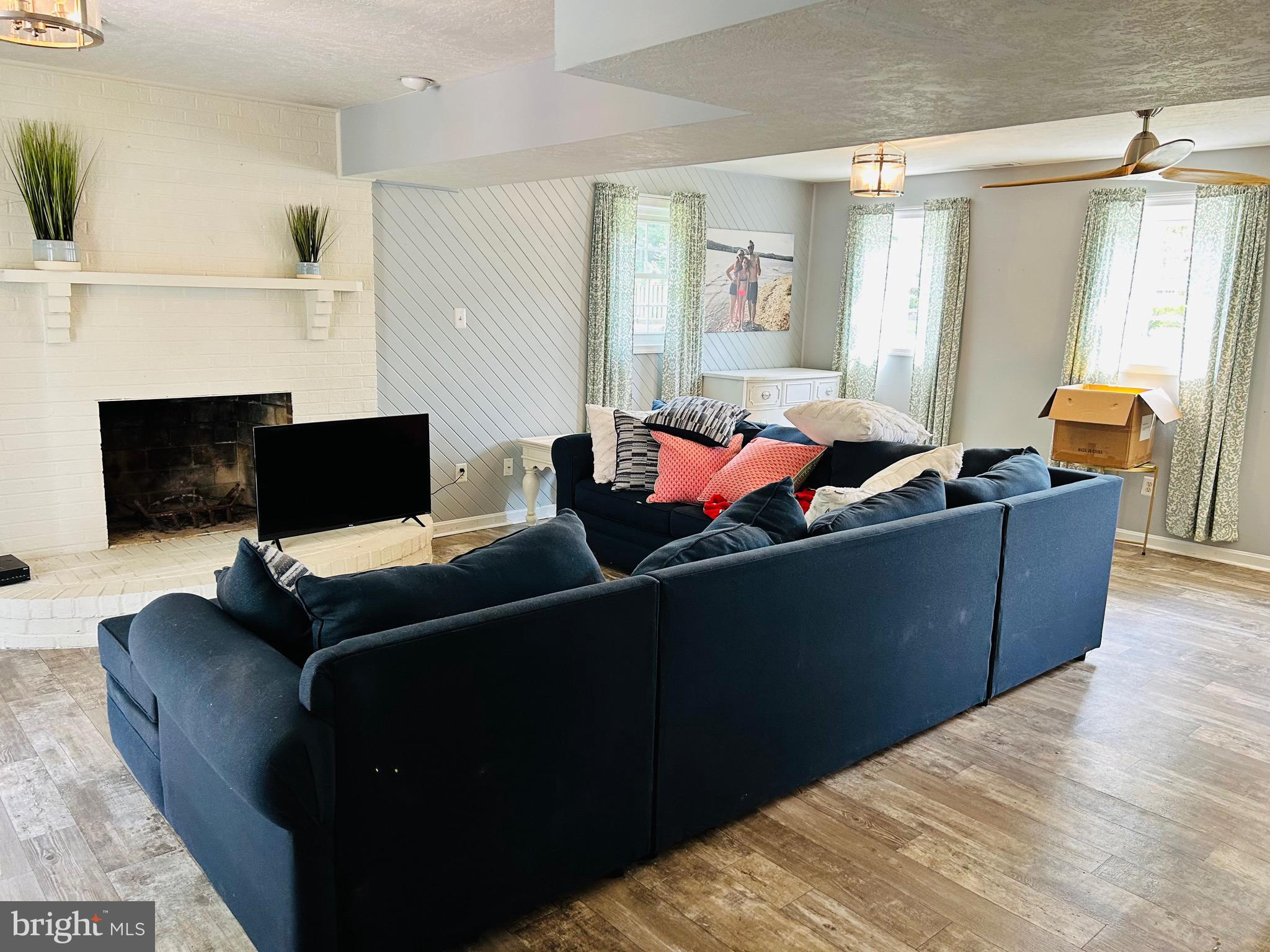 CLARKS RUN - Residential