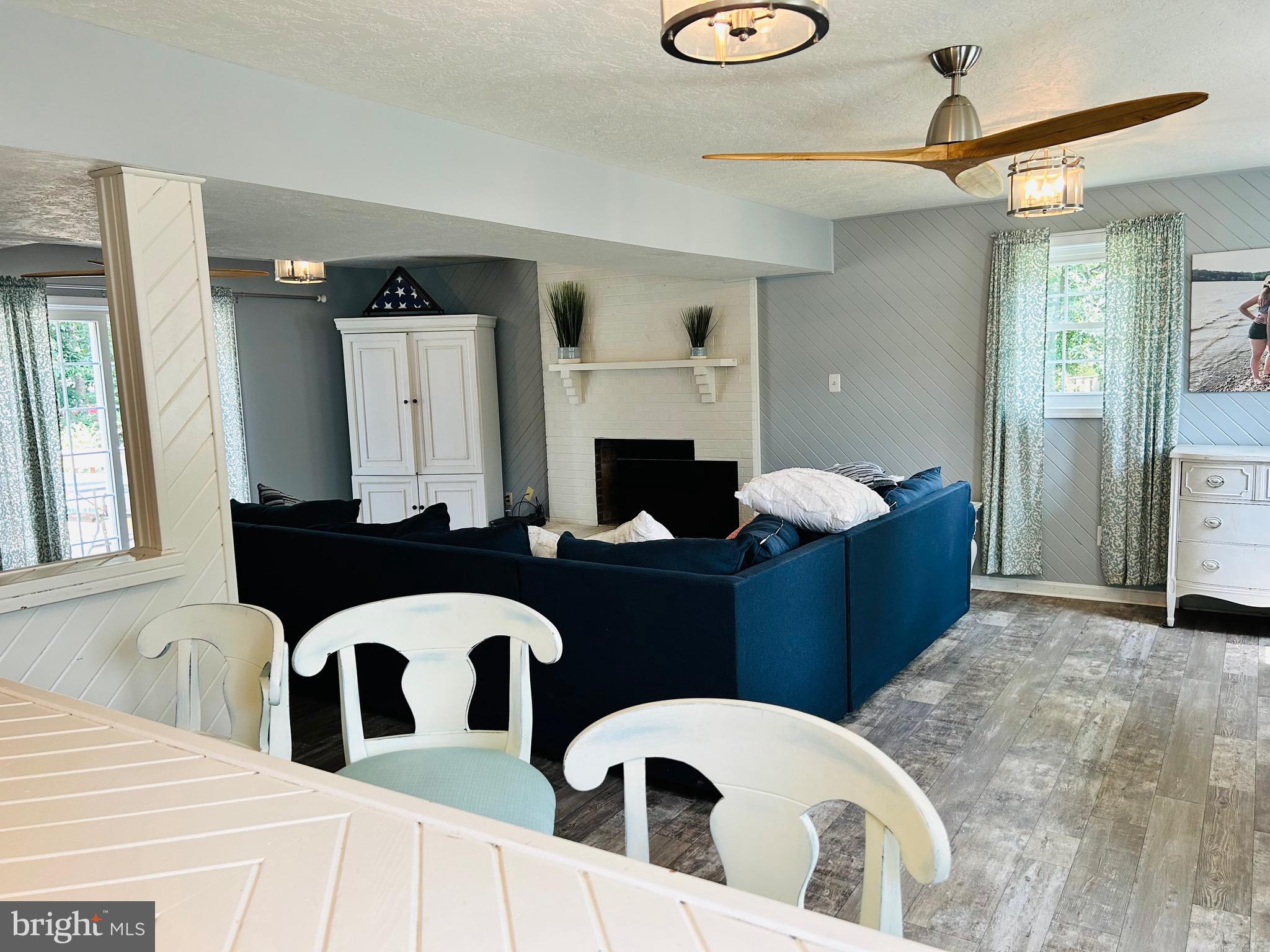 CLARKS RUN - Residential