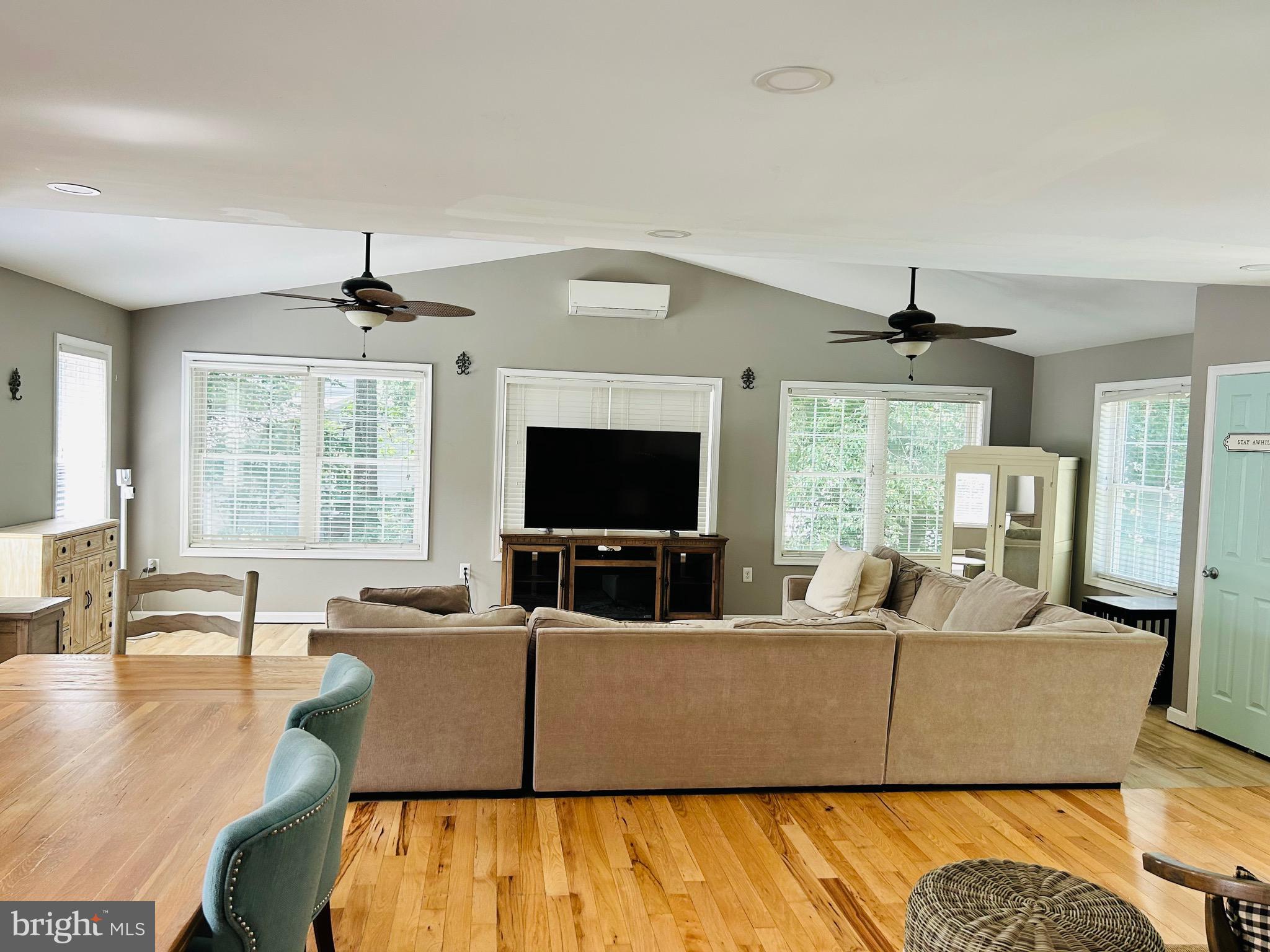 CLARKS RUN - Residential