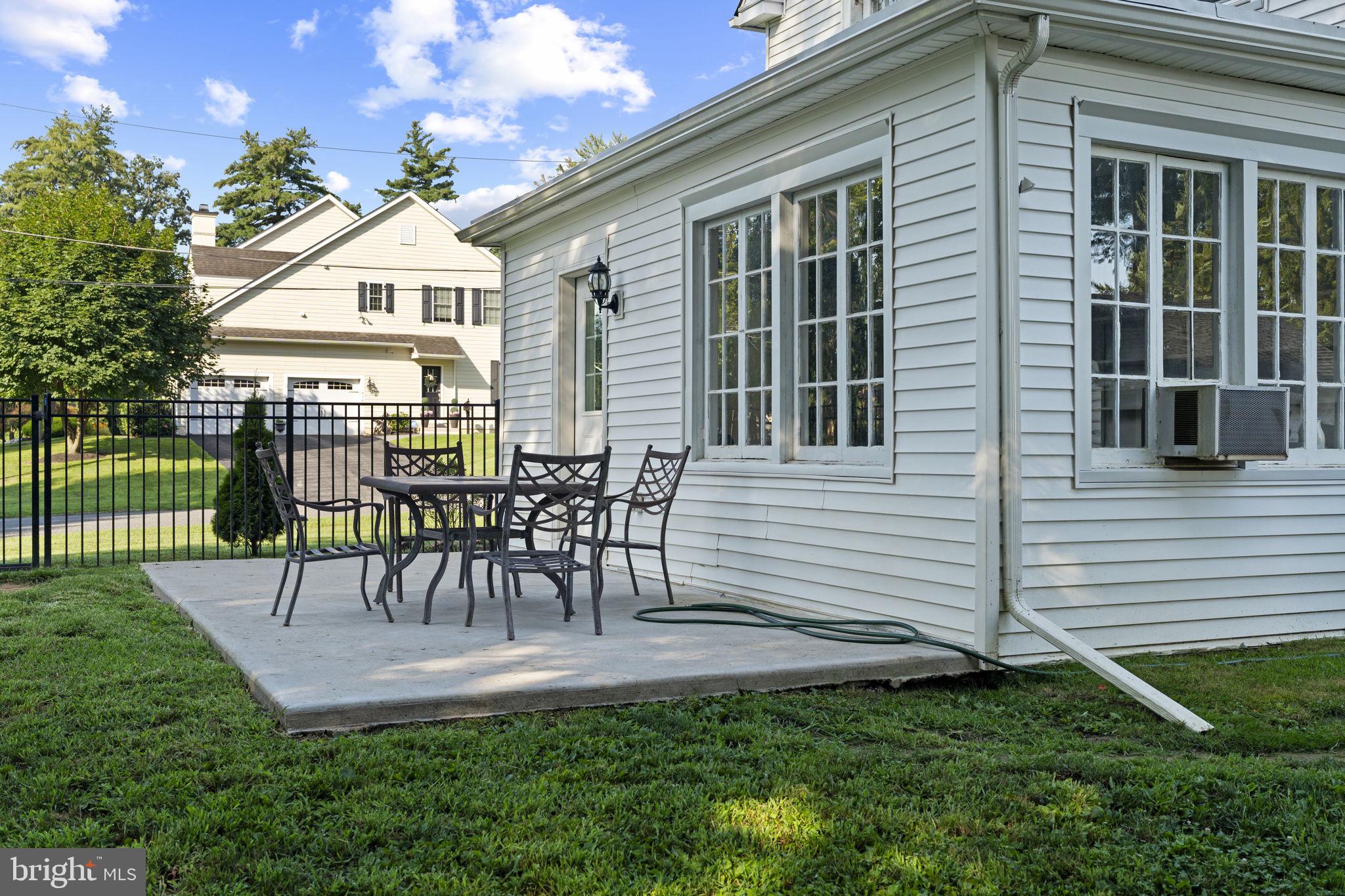 CRESTMONT FARMS - Residential