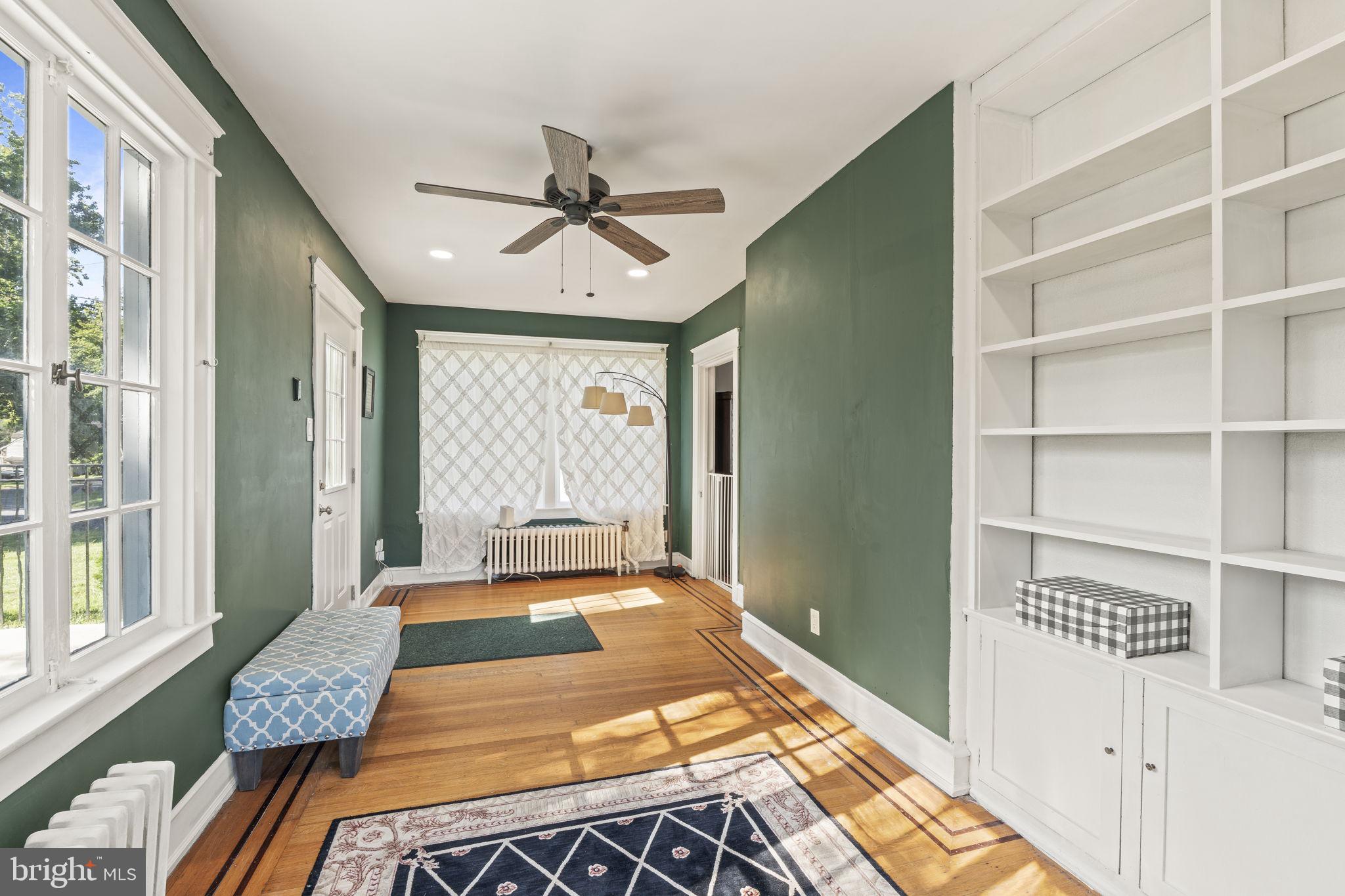 CRESTMONT FARMS - Residential