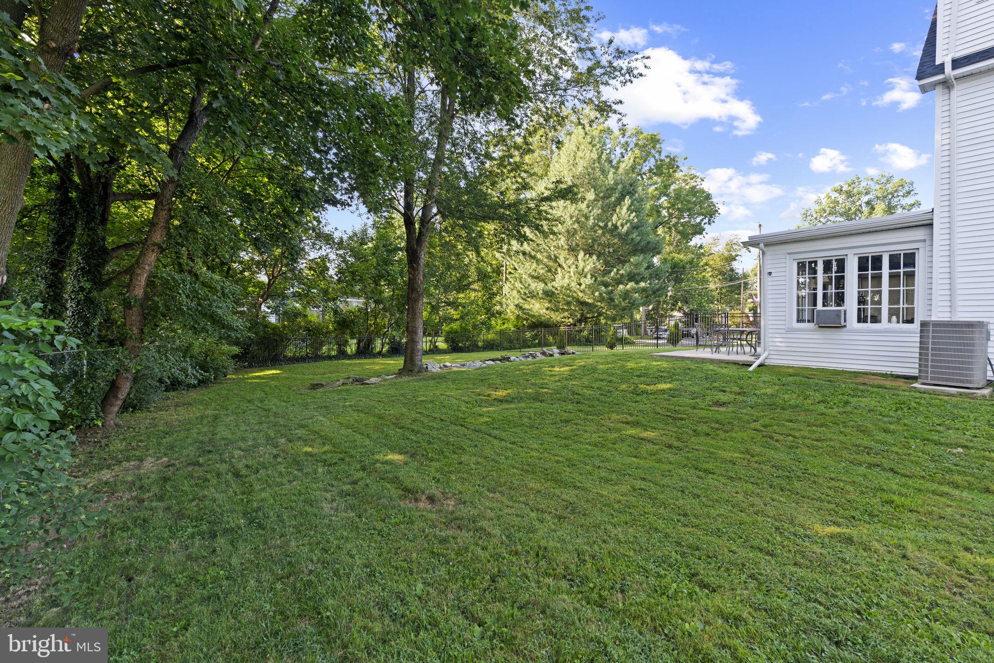 CRESTMONT FARMS - Residential