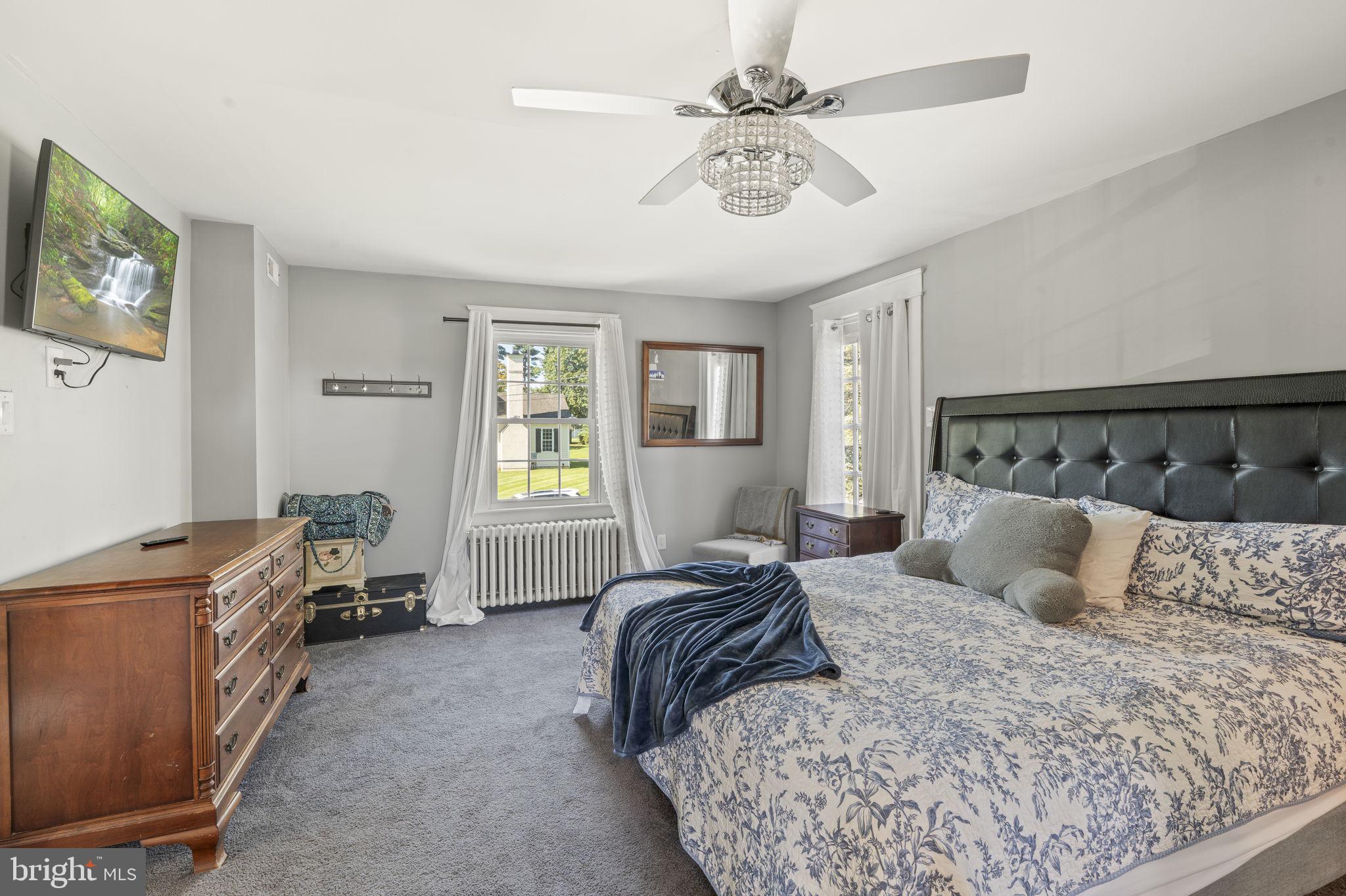 CRESTMONT FARMS - Residential