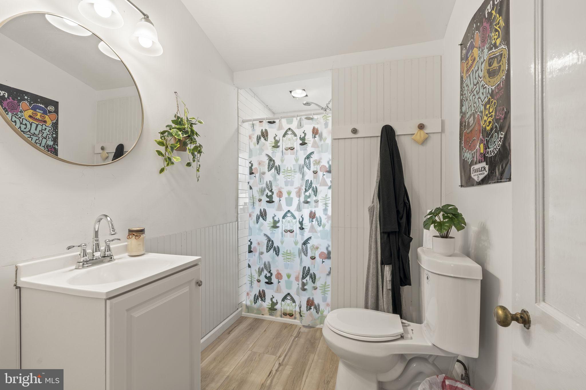 CRESTMONT FARMS - Residential