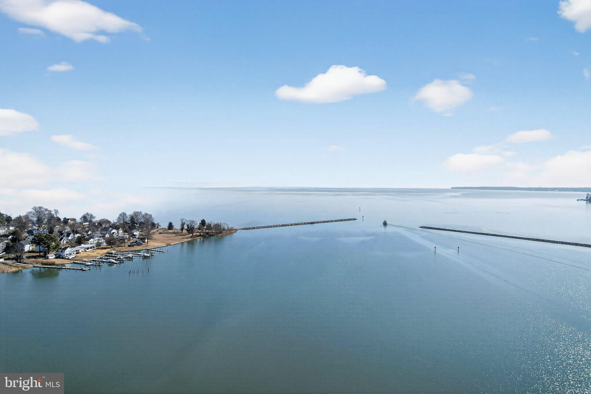 OWINGS BEACH - Residential