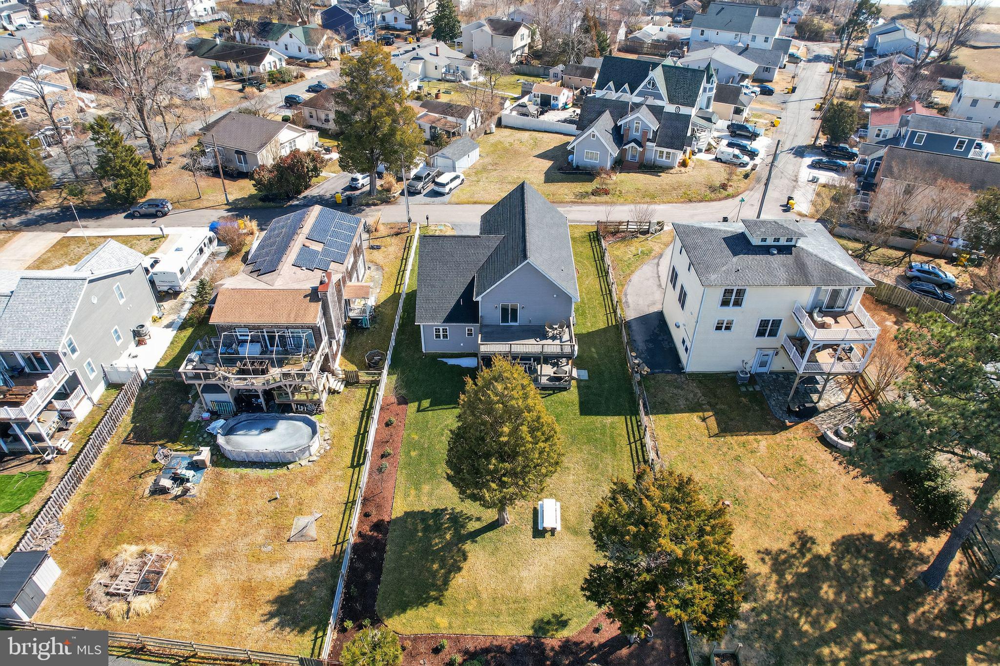 OWINGS BEACH - Residential