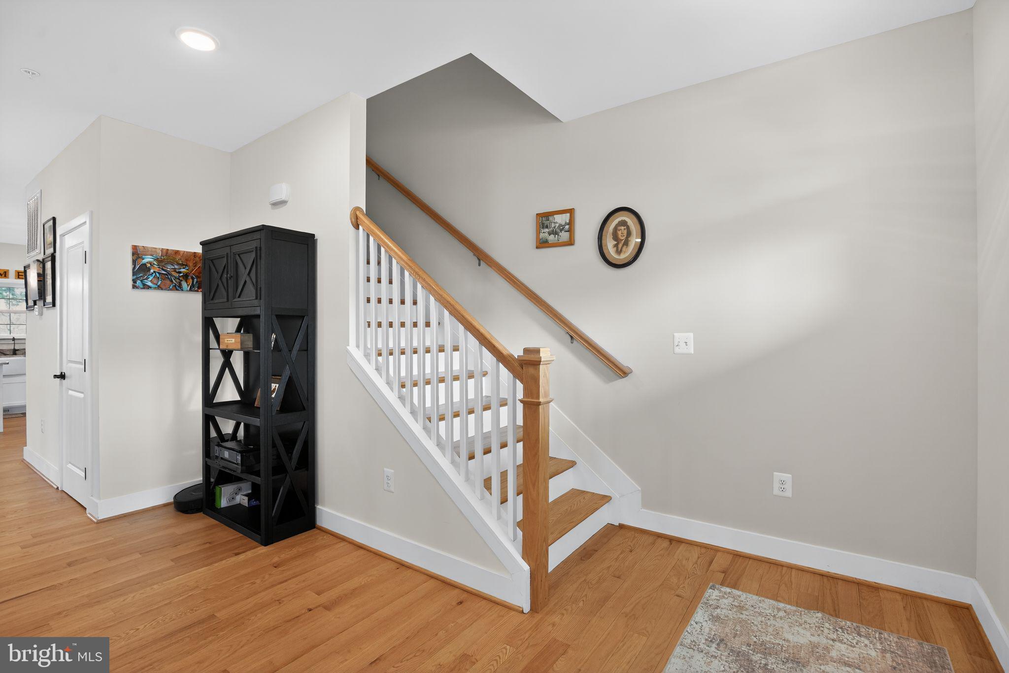 OWINGS BEACH - Residential