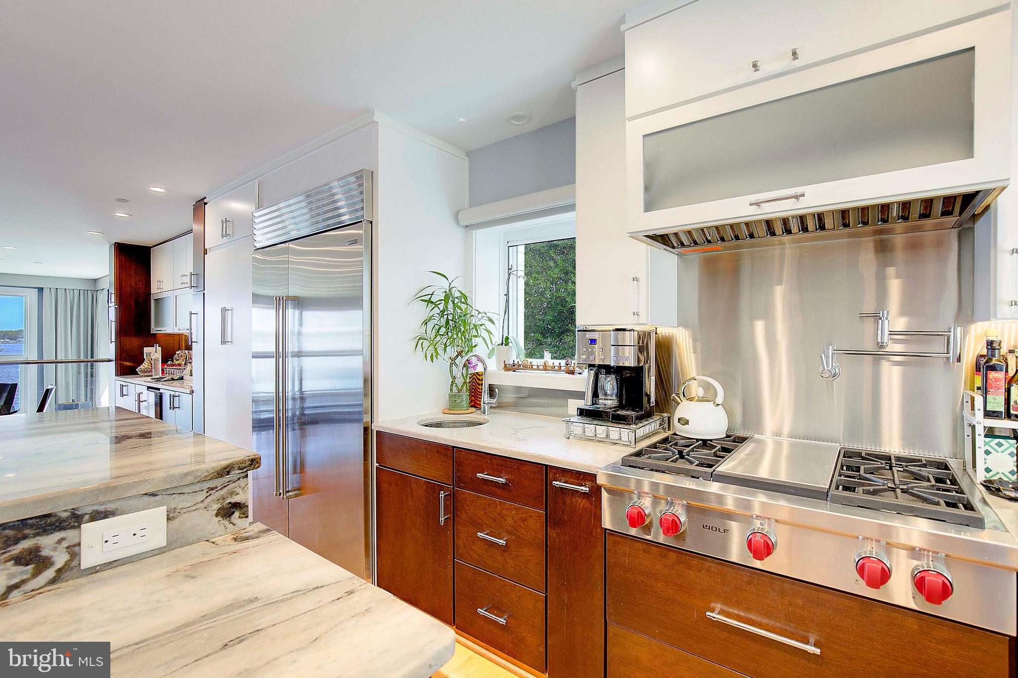 EASTPORT - Residential