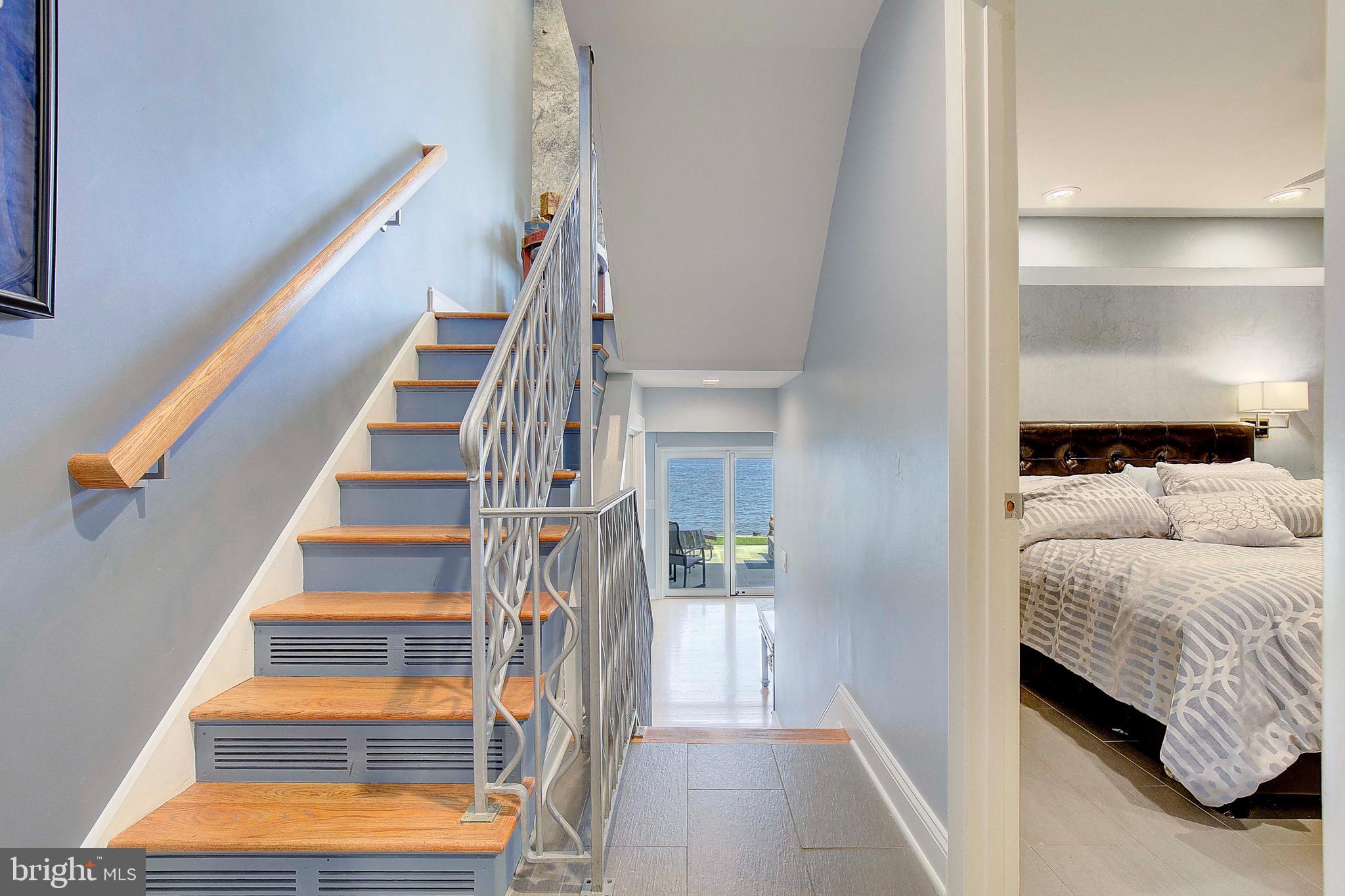 EASTPORT - Residential