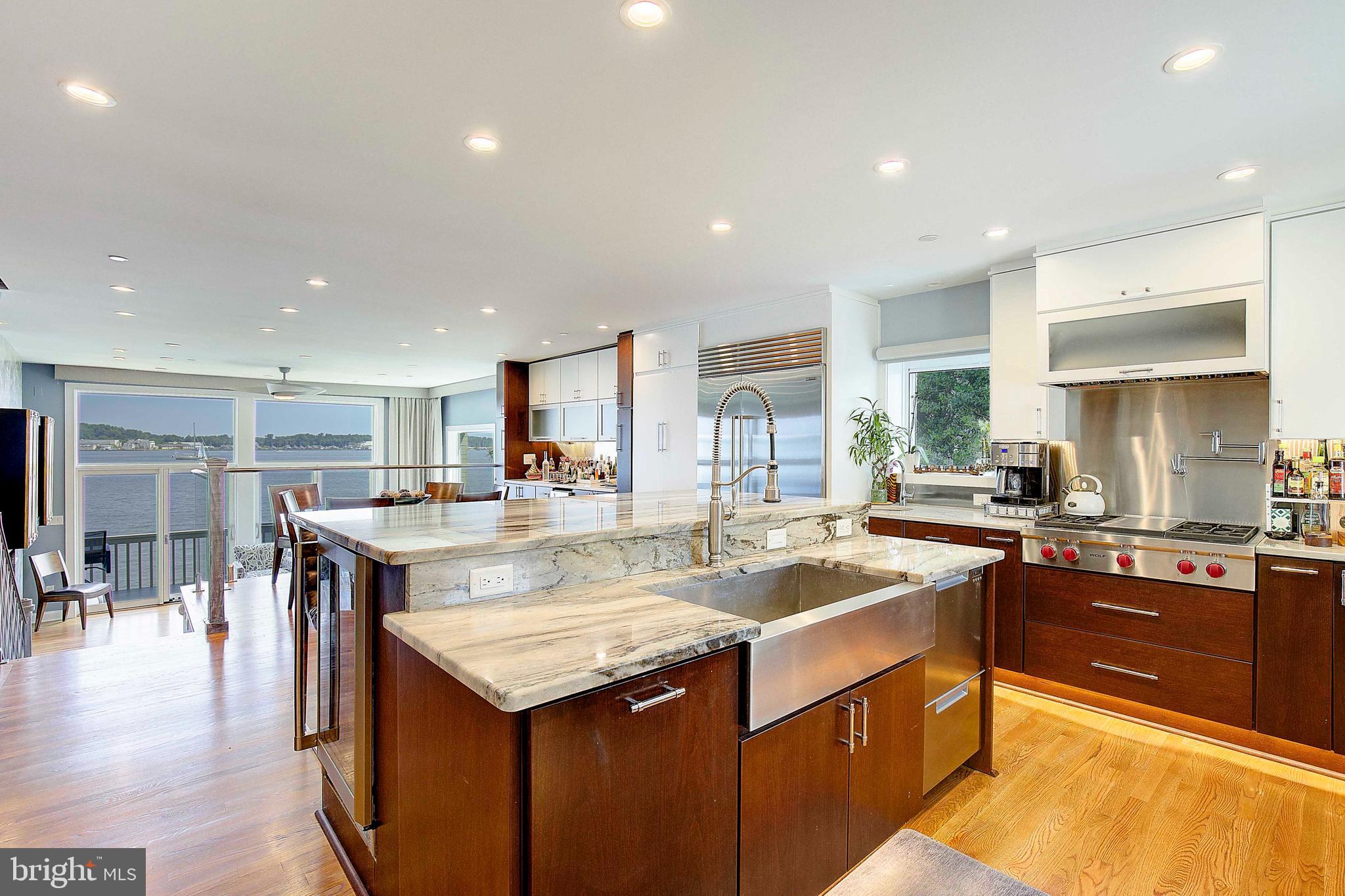 EASTPORT - Residential