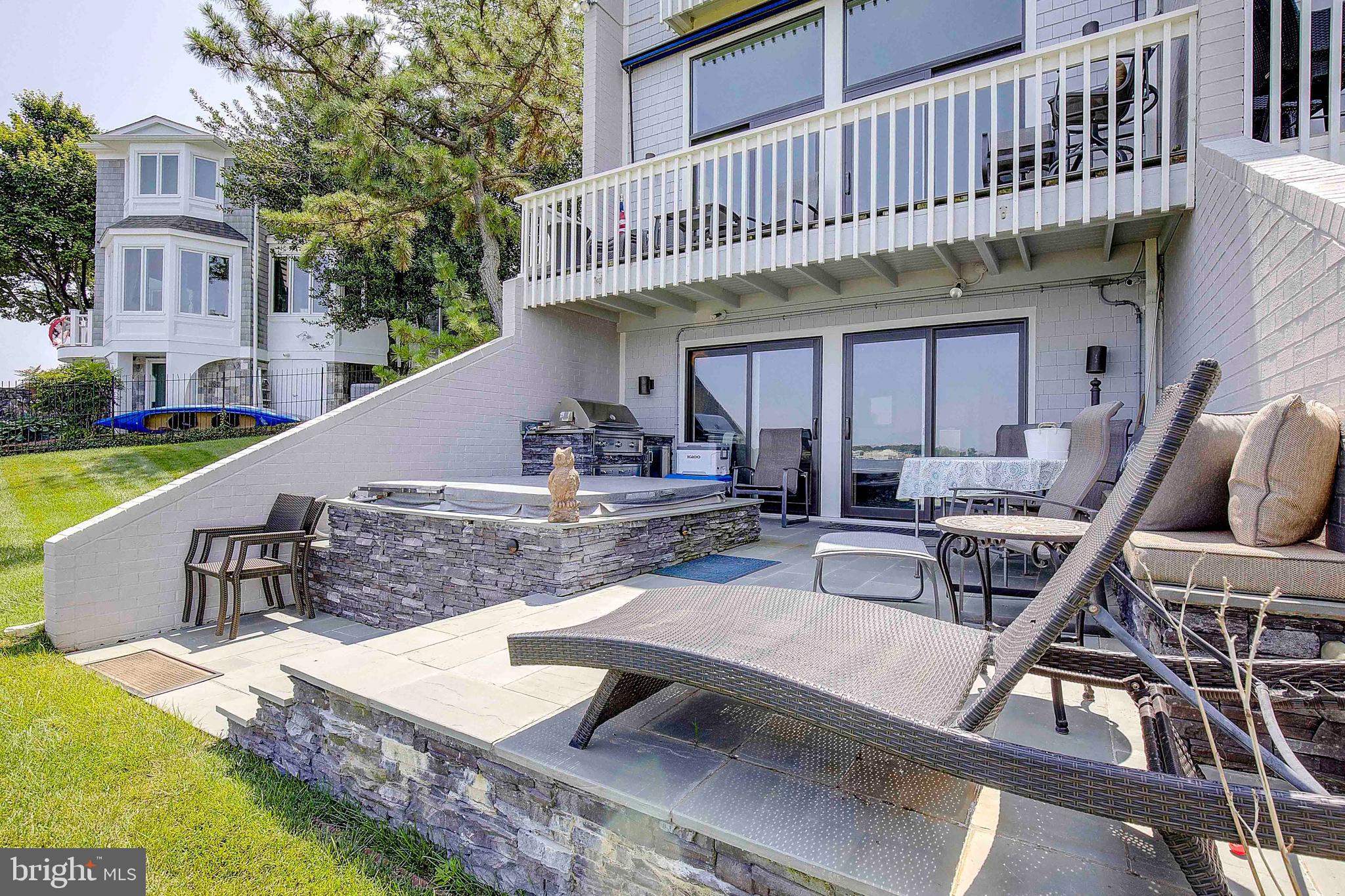 EASTPORT - Residential