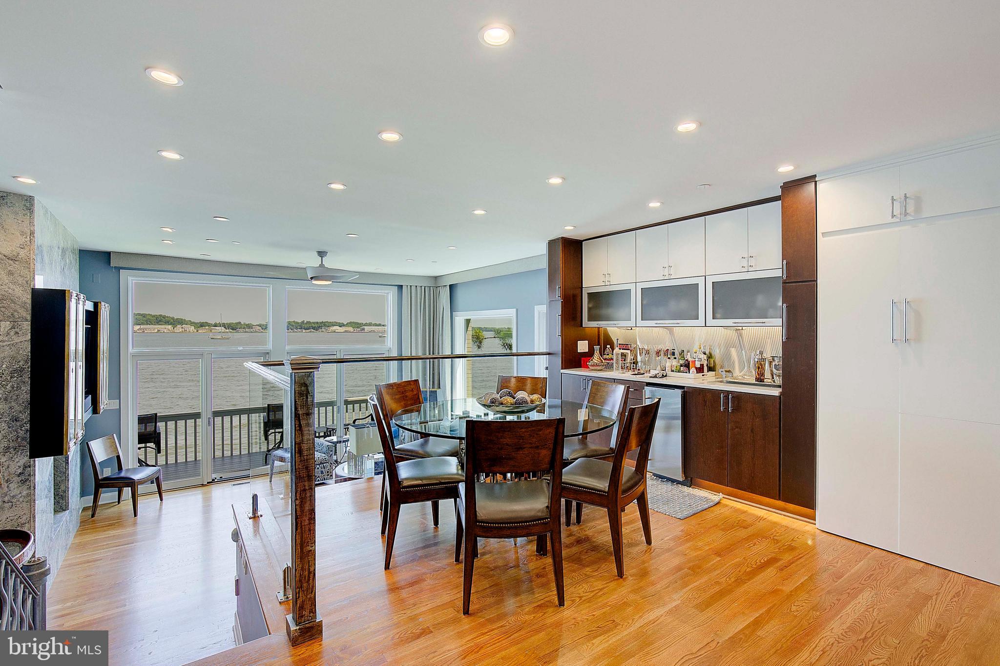 EASTPORT - Residential