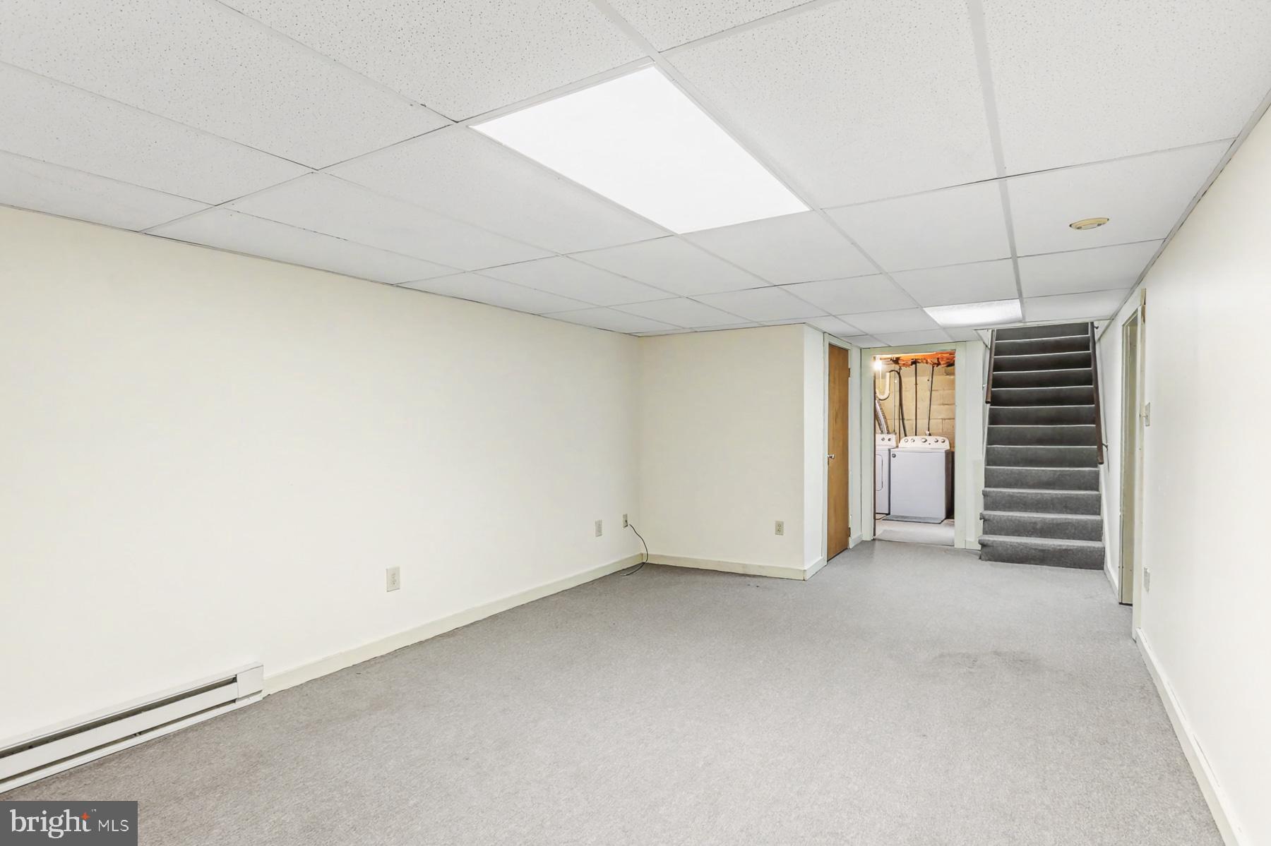 LAKE MEADE - Residential