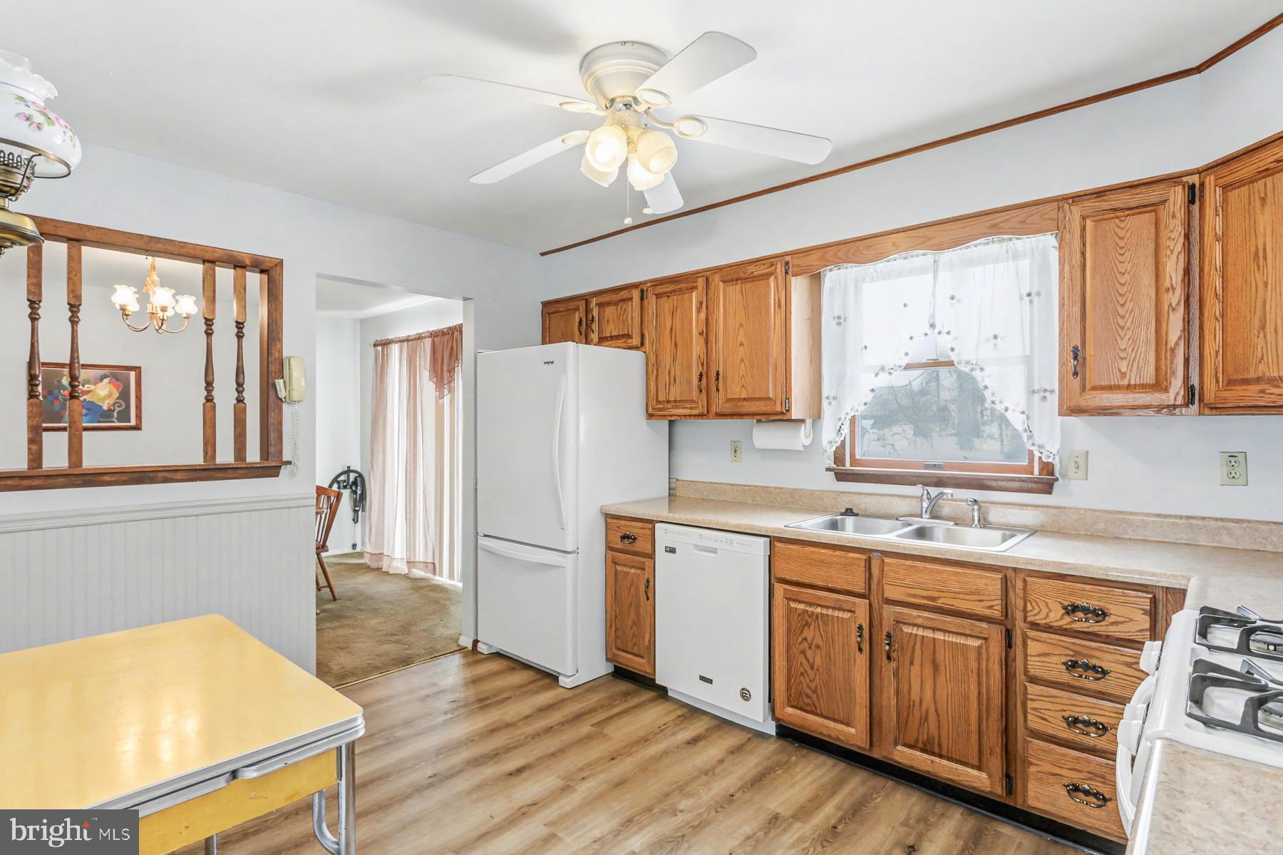 LAKE MEADE - Residential