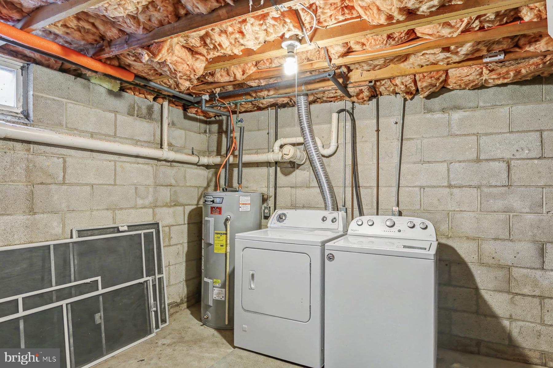 LAKE MEADE - Residential