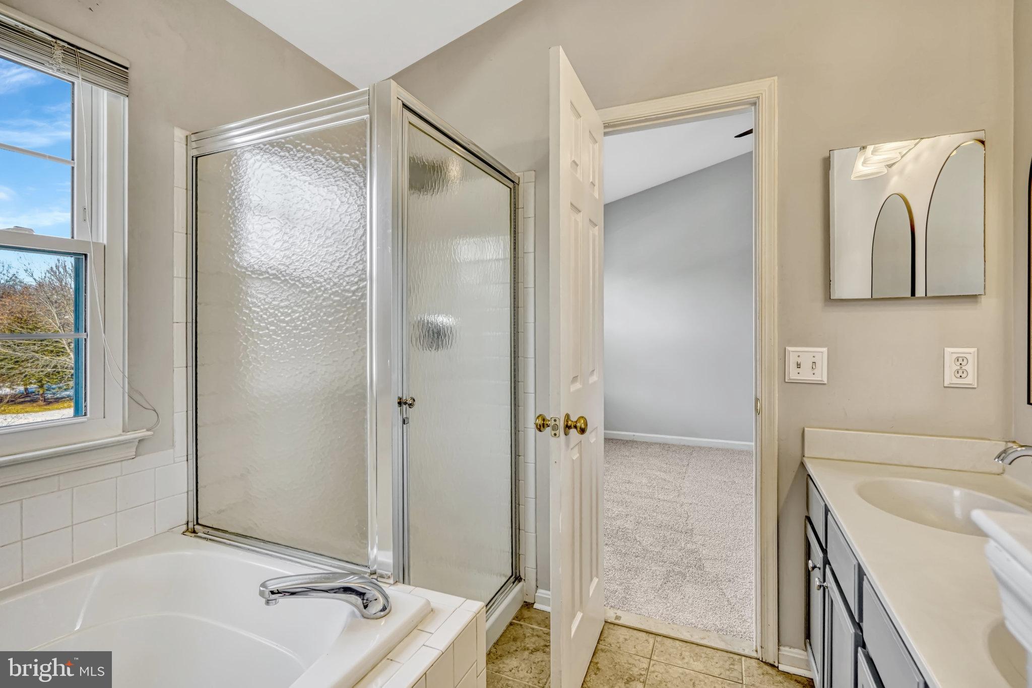 ASHBURN FARM - Residential