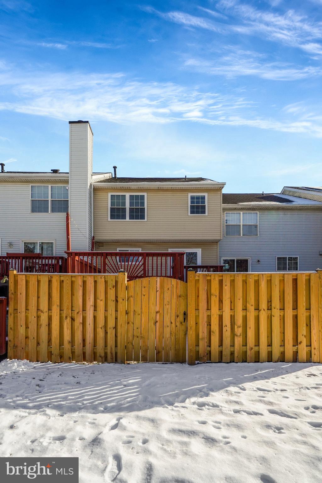 ASHBURN FARM - Residential