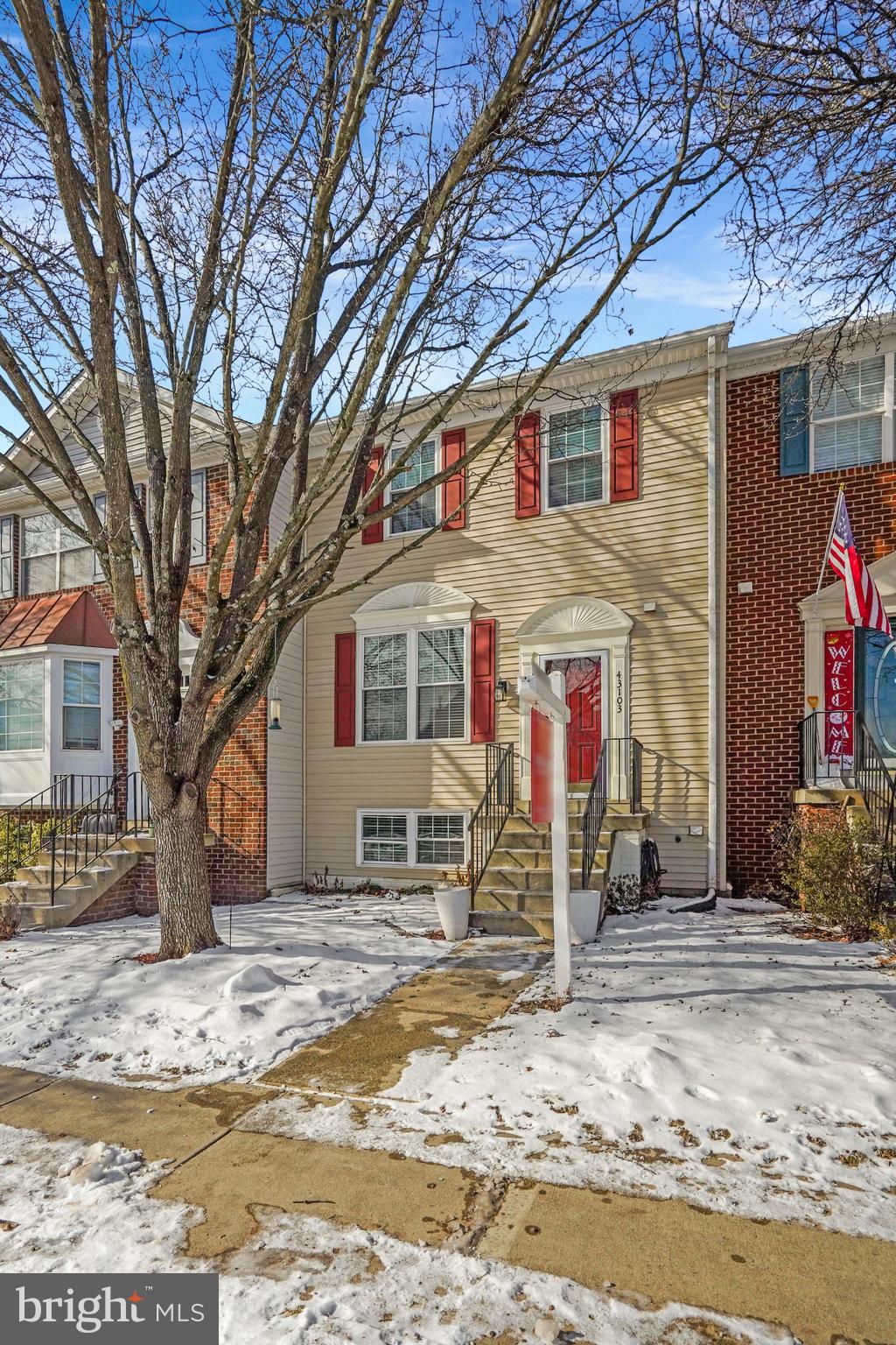 ASHBURN FARM - Residential