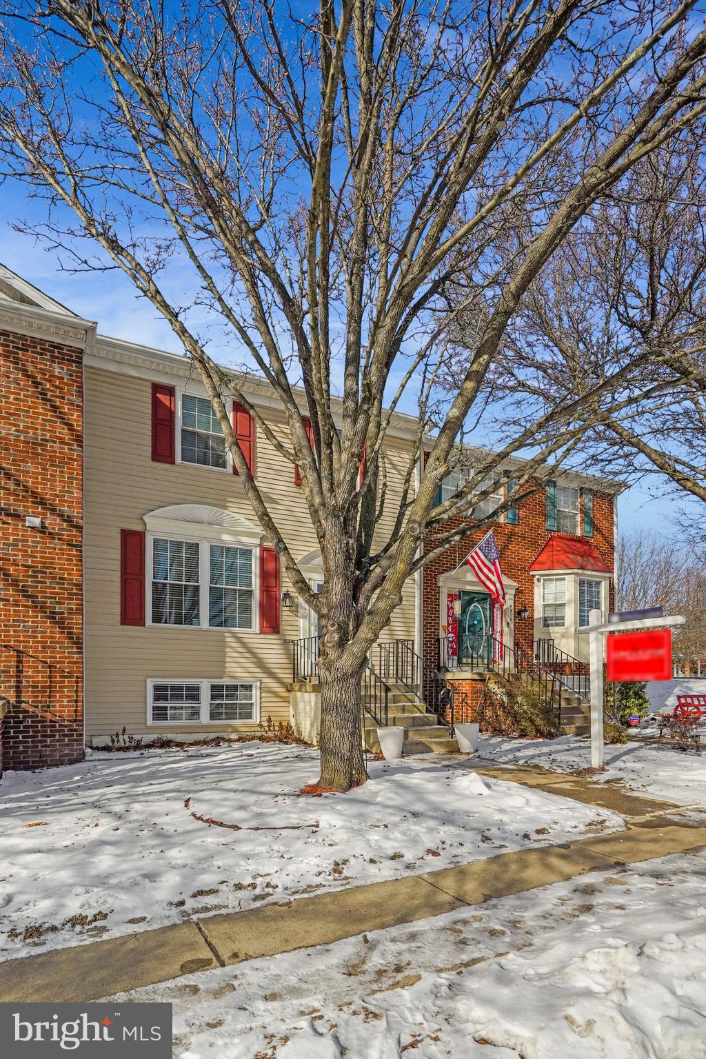 ASHBURN FARM - Residential