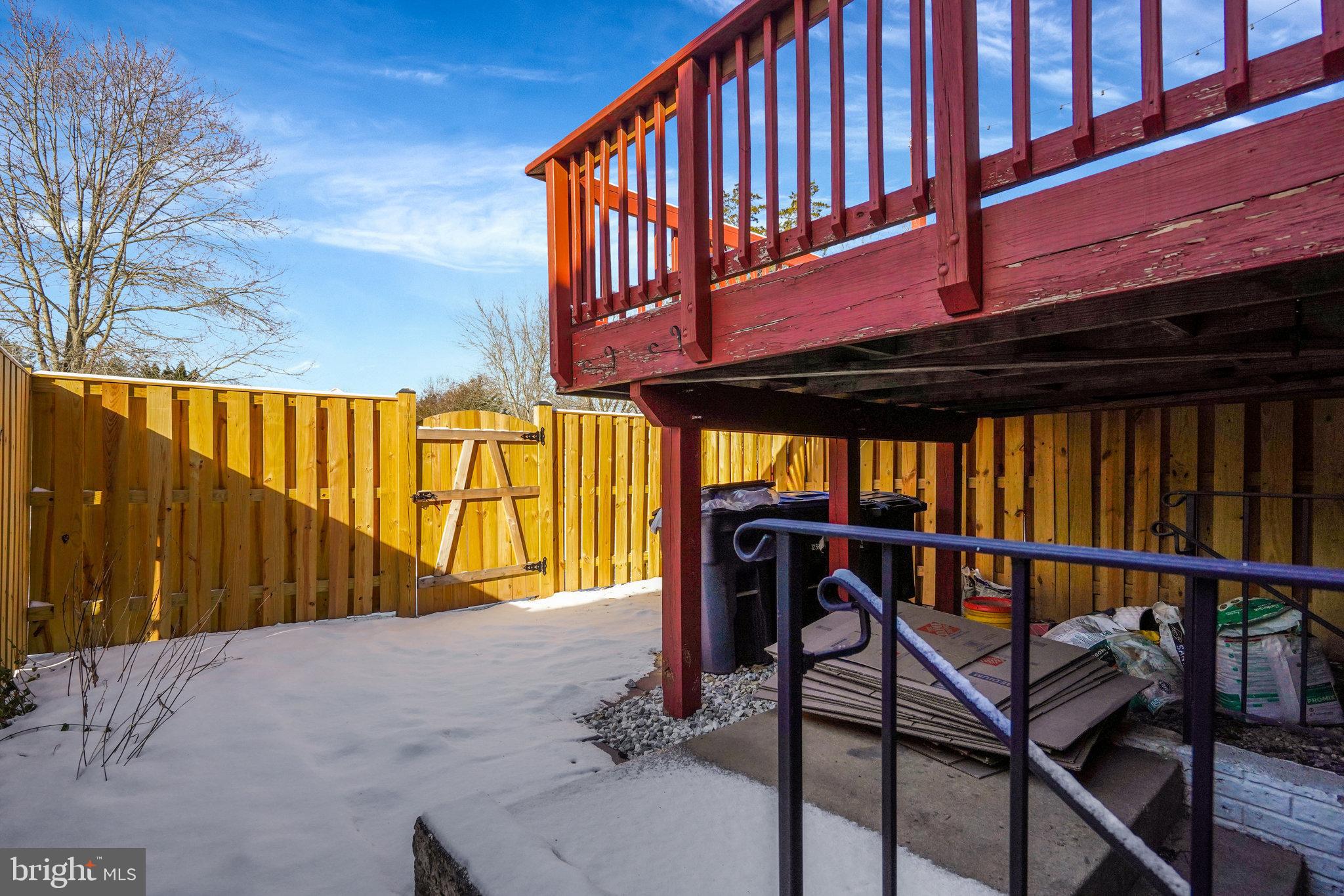 ASHBURN FARM - Residential