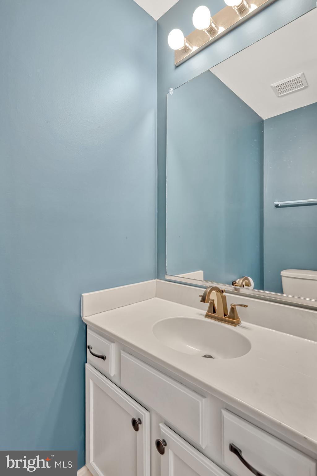 ASHBURN FARM - Residential