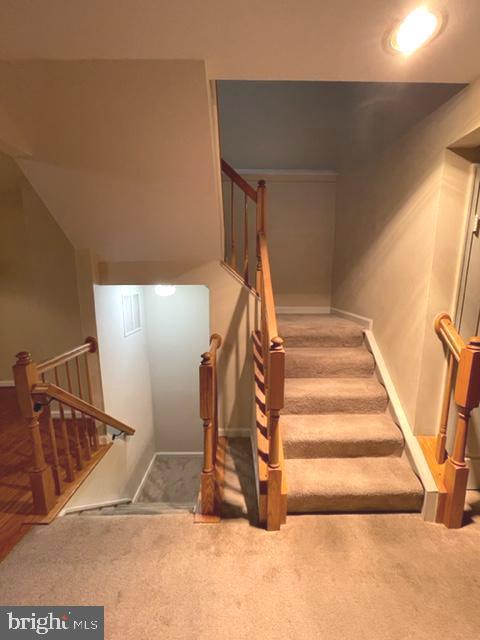 SOMERSET - Residential Lease